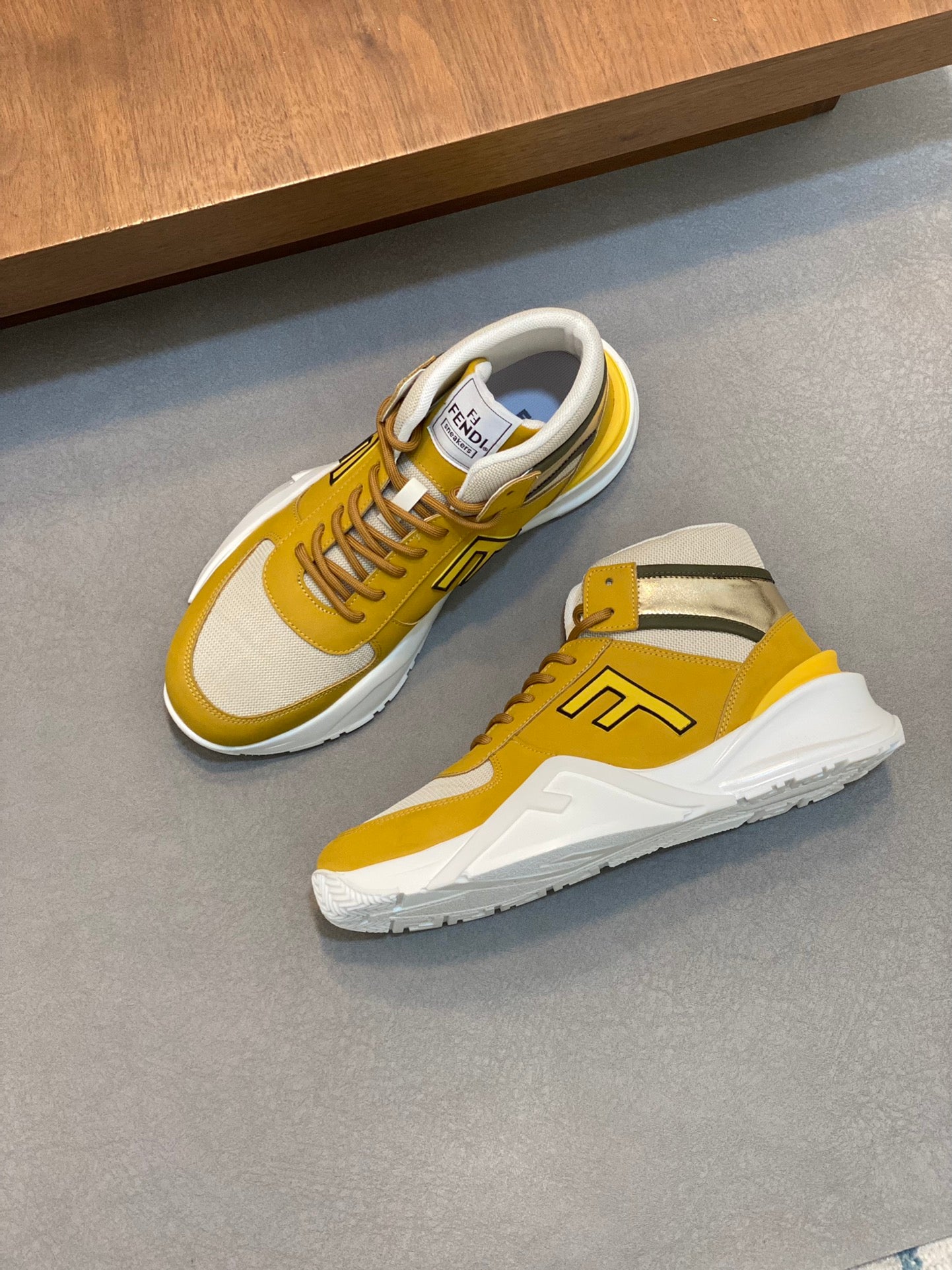 LuxluxHouse Best Quality Shoes Fendi