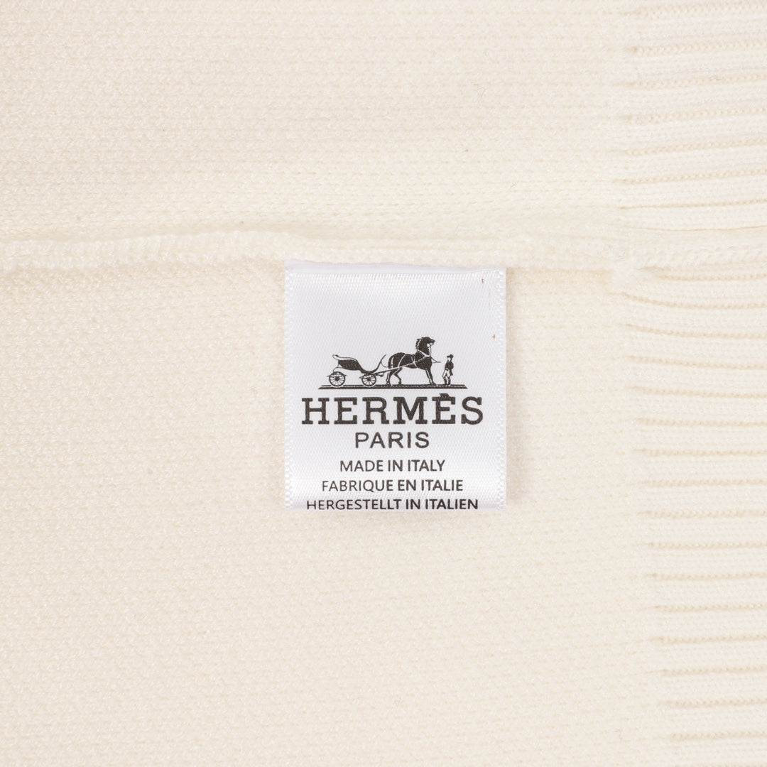 LuxluxHouse Best Quality Clothes Hermes Hoodie & Sweater