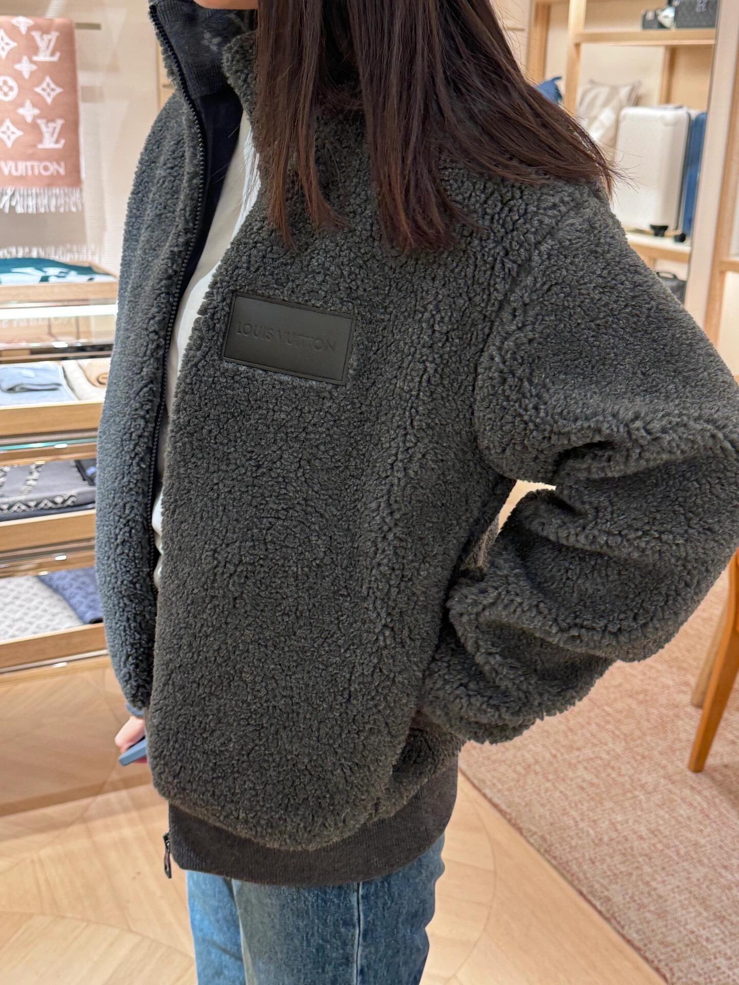 LuxluxHouse Best Quality Clothes Coats & Jackets Louis Vuitton