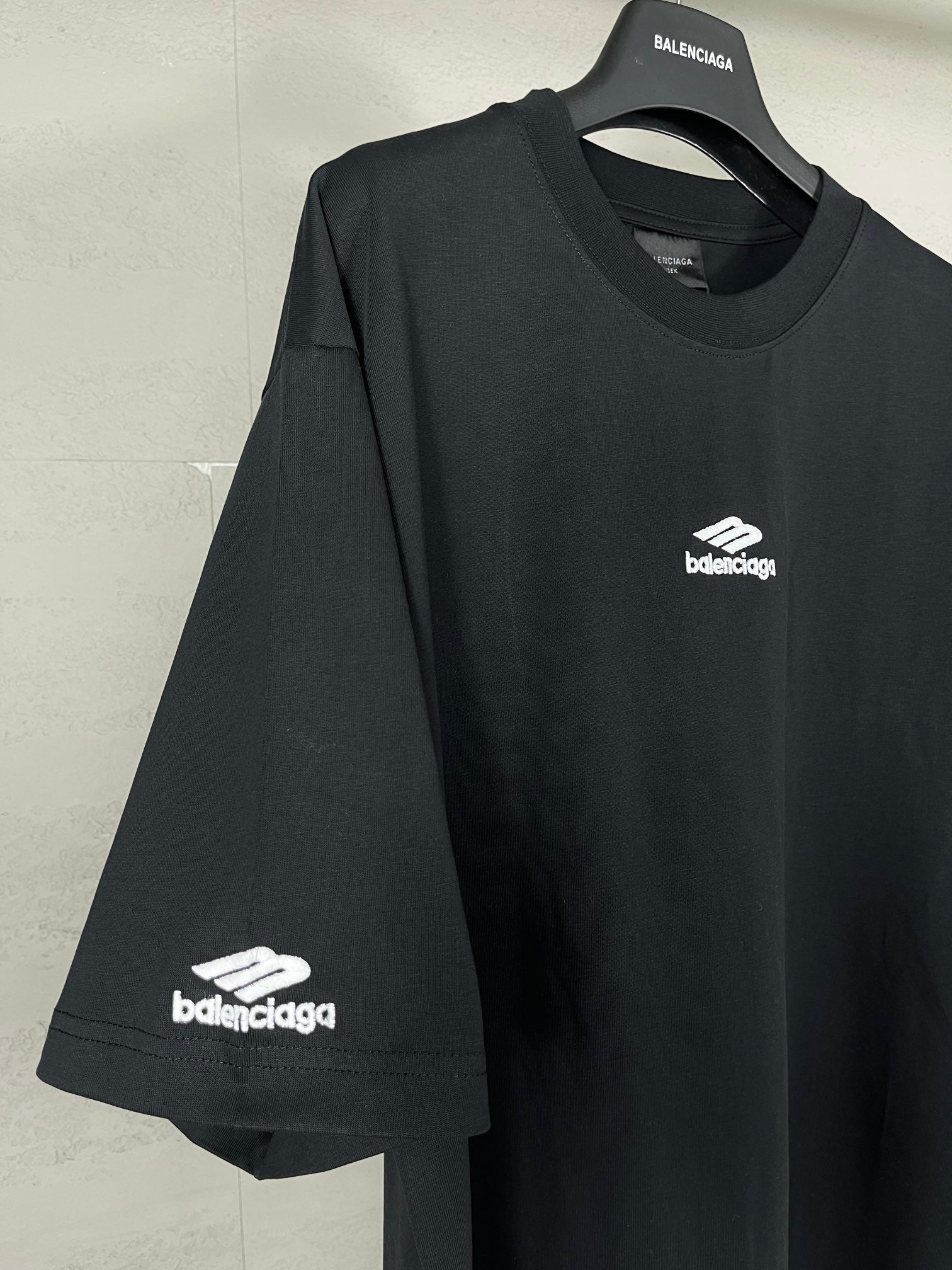 LuxluxHouse Best Quality Clothes Balenciaga T-shirt
