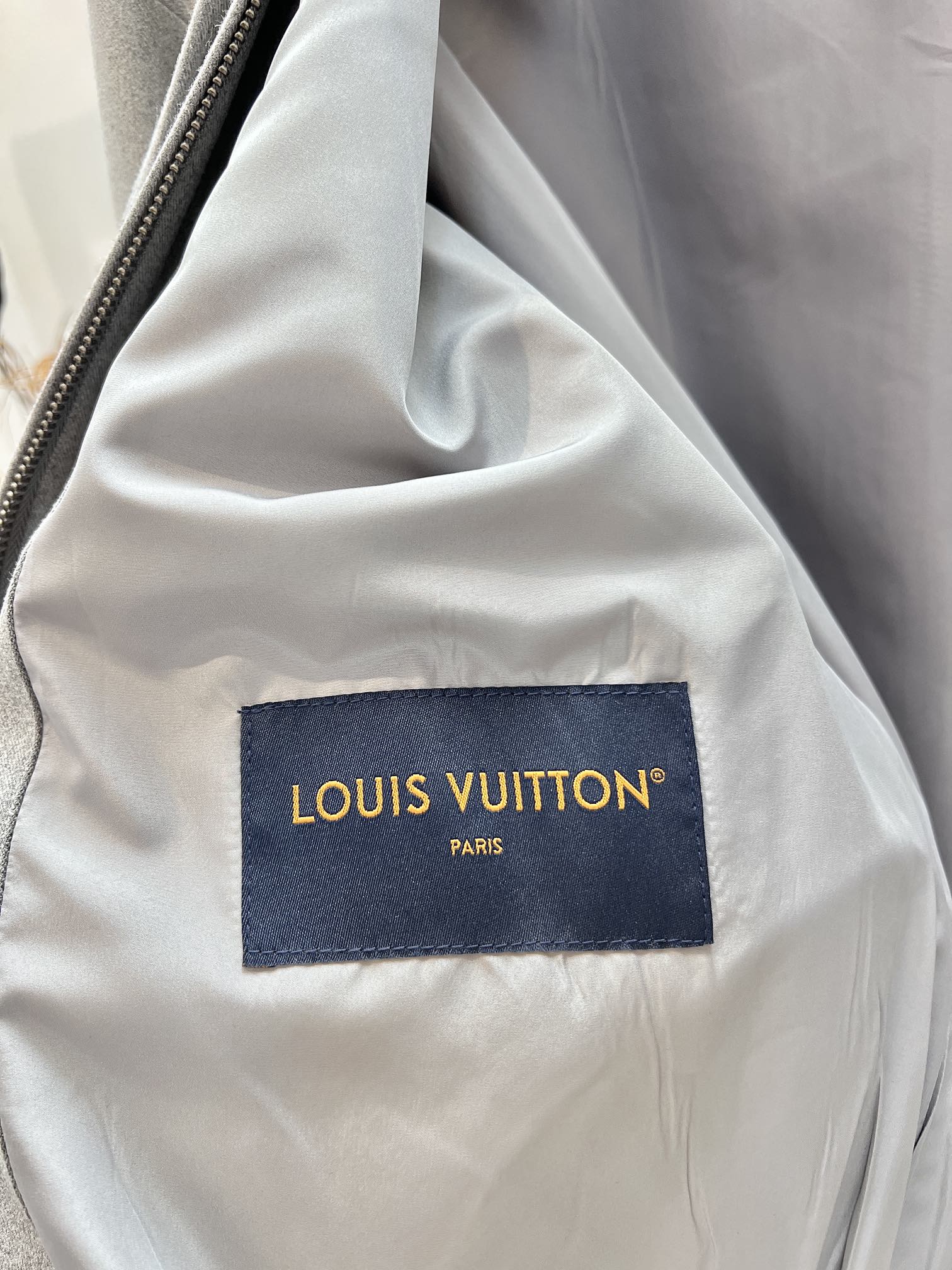 LuxluxHouse Best Quality Clothes Hoodie & Sweater Louis Vuitton