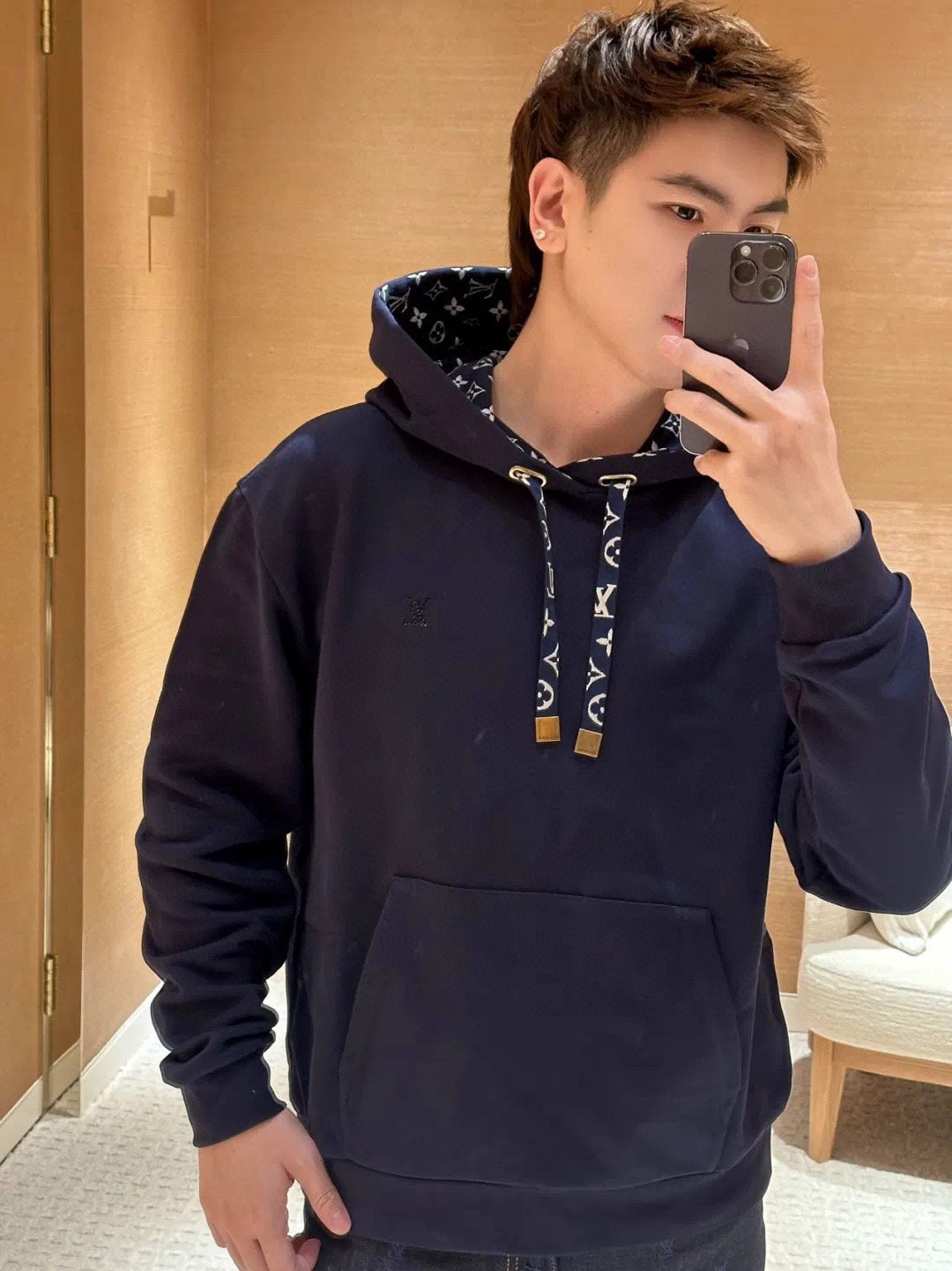 LuxluxHouse Best Quality Clothes Hoodie & Sweater Louis Vuitton