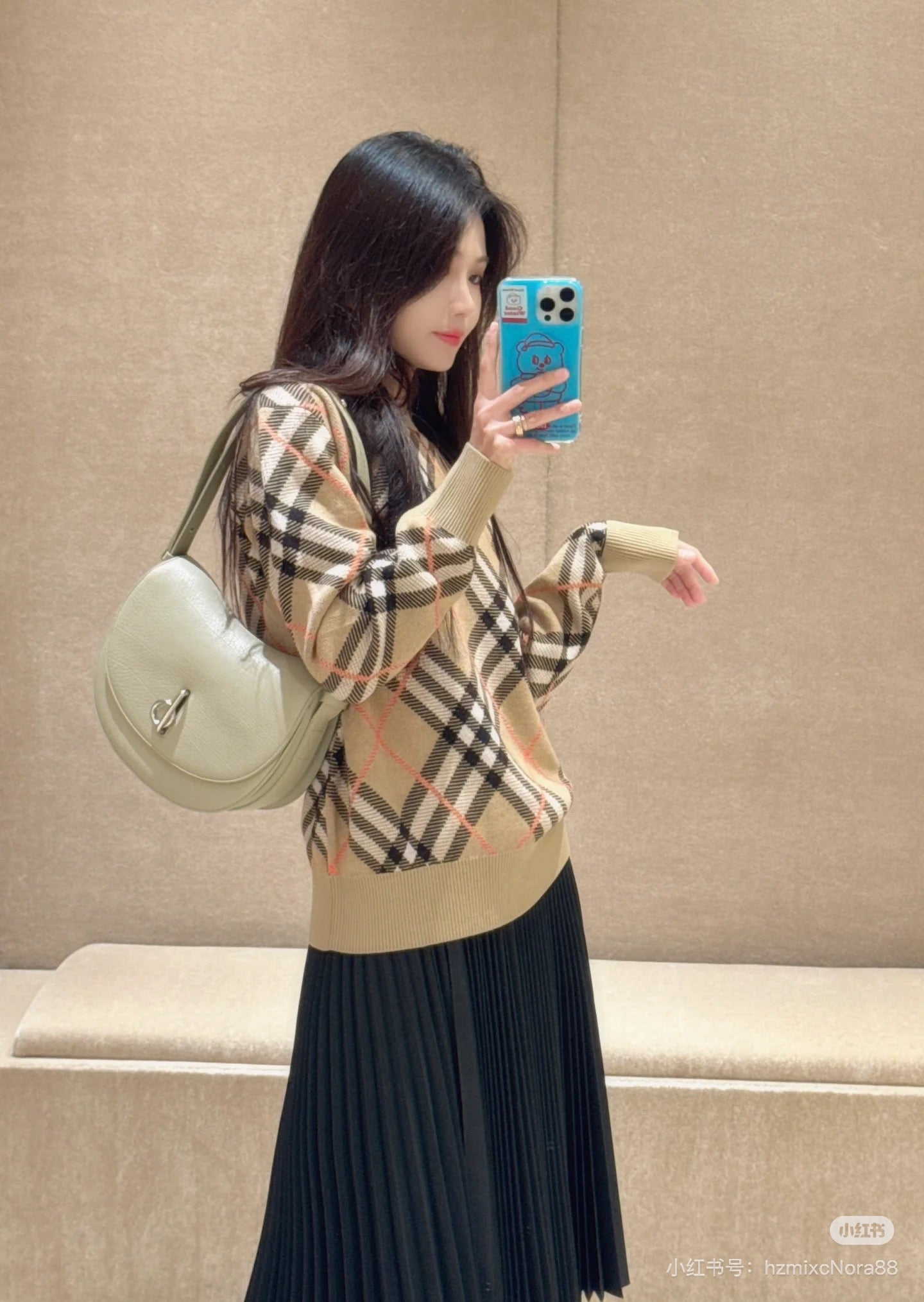 LuxluxHouse Best Quality Clothes Burberry Hoodie & Sweater