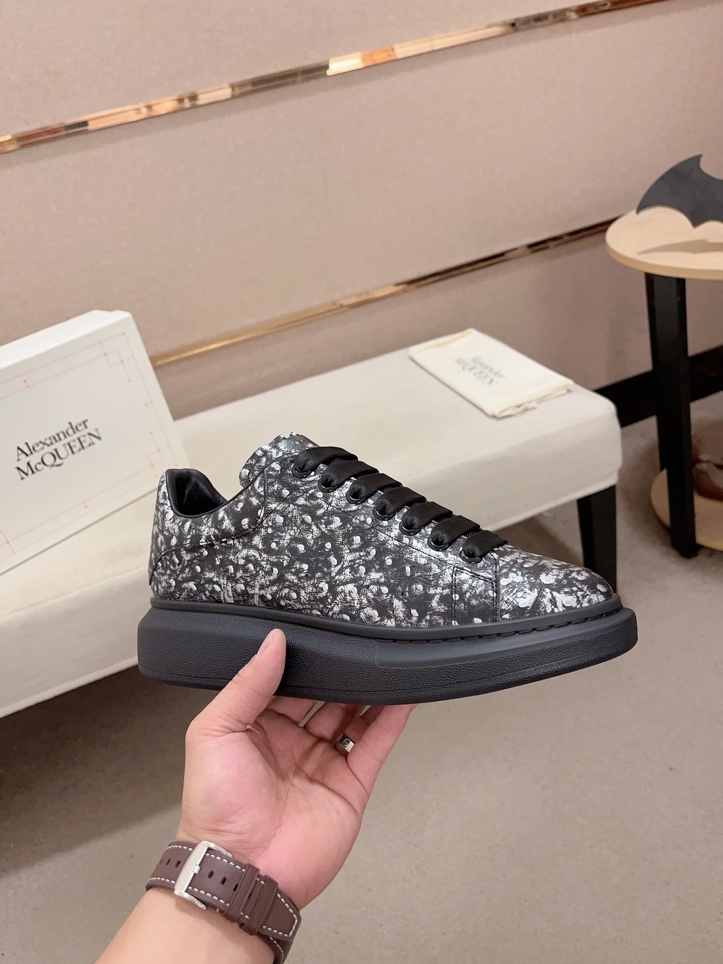 LuxluxHouse Best Quality Shoes Alexander McQueen