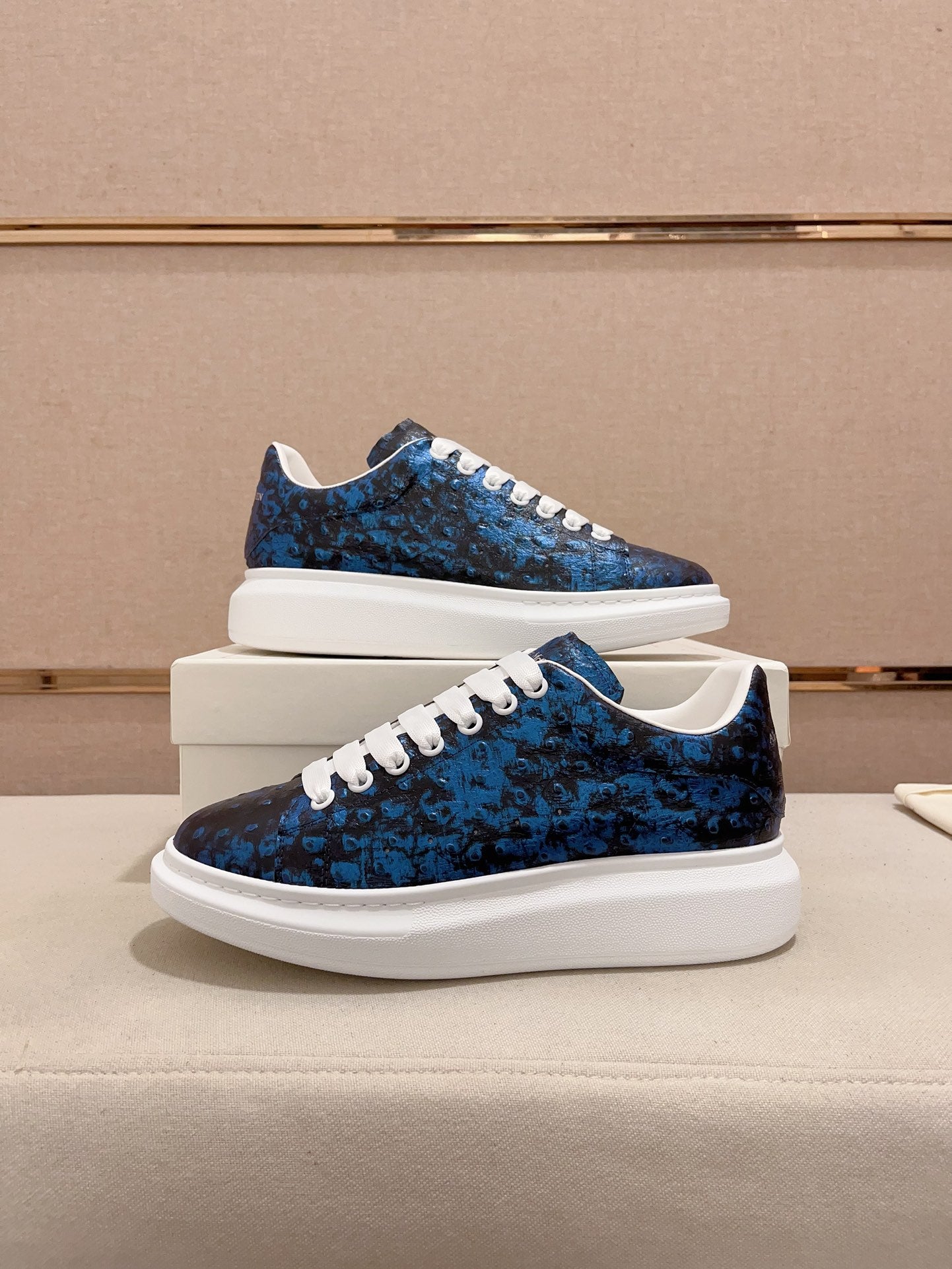 LuxluxHouse Best Quality Shoes Alexander McQueen