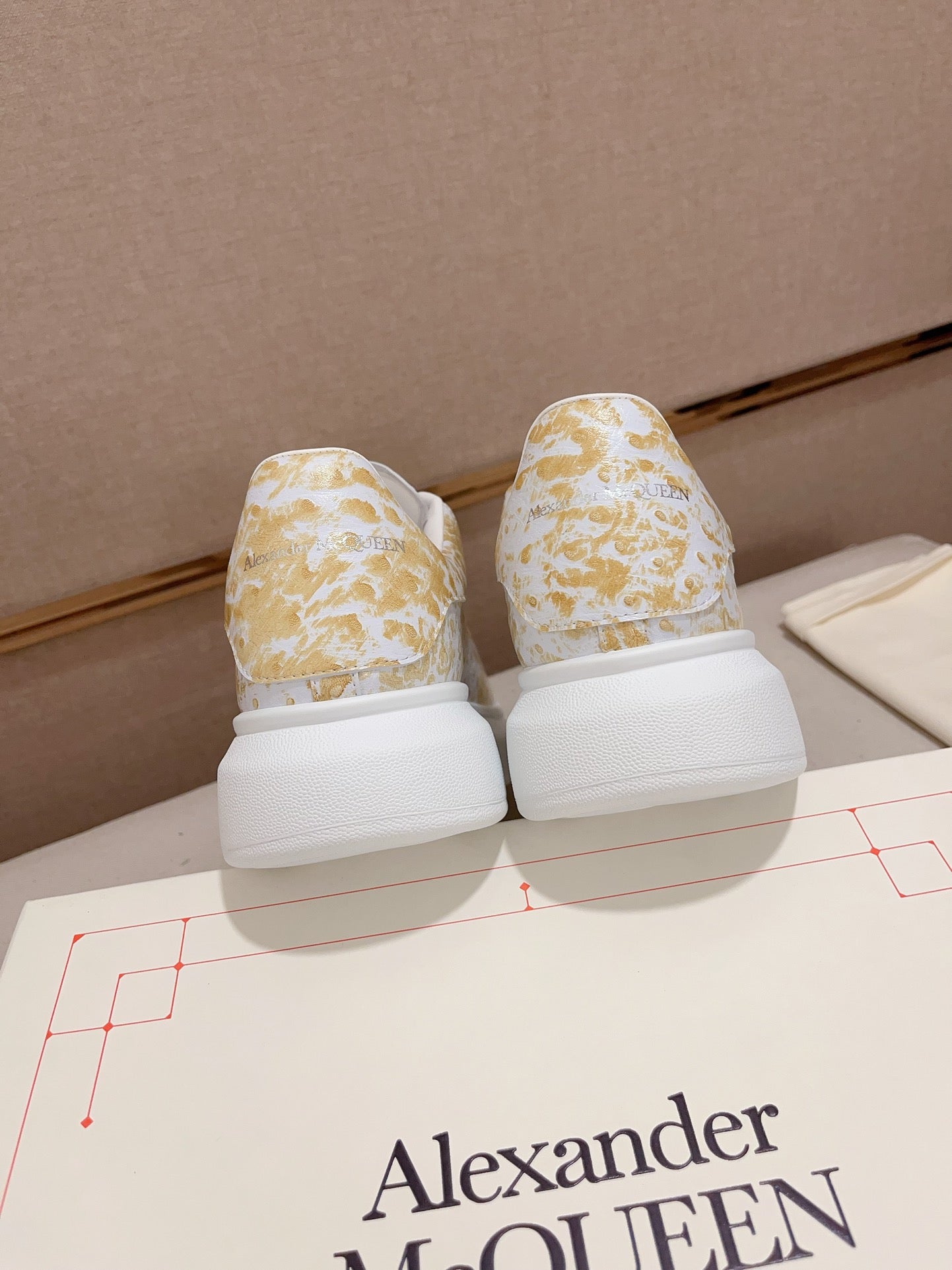 LuxluxHouse Best Quality Shoes Alexander McQueen