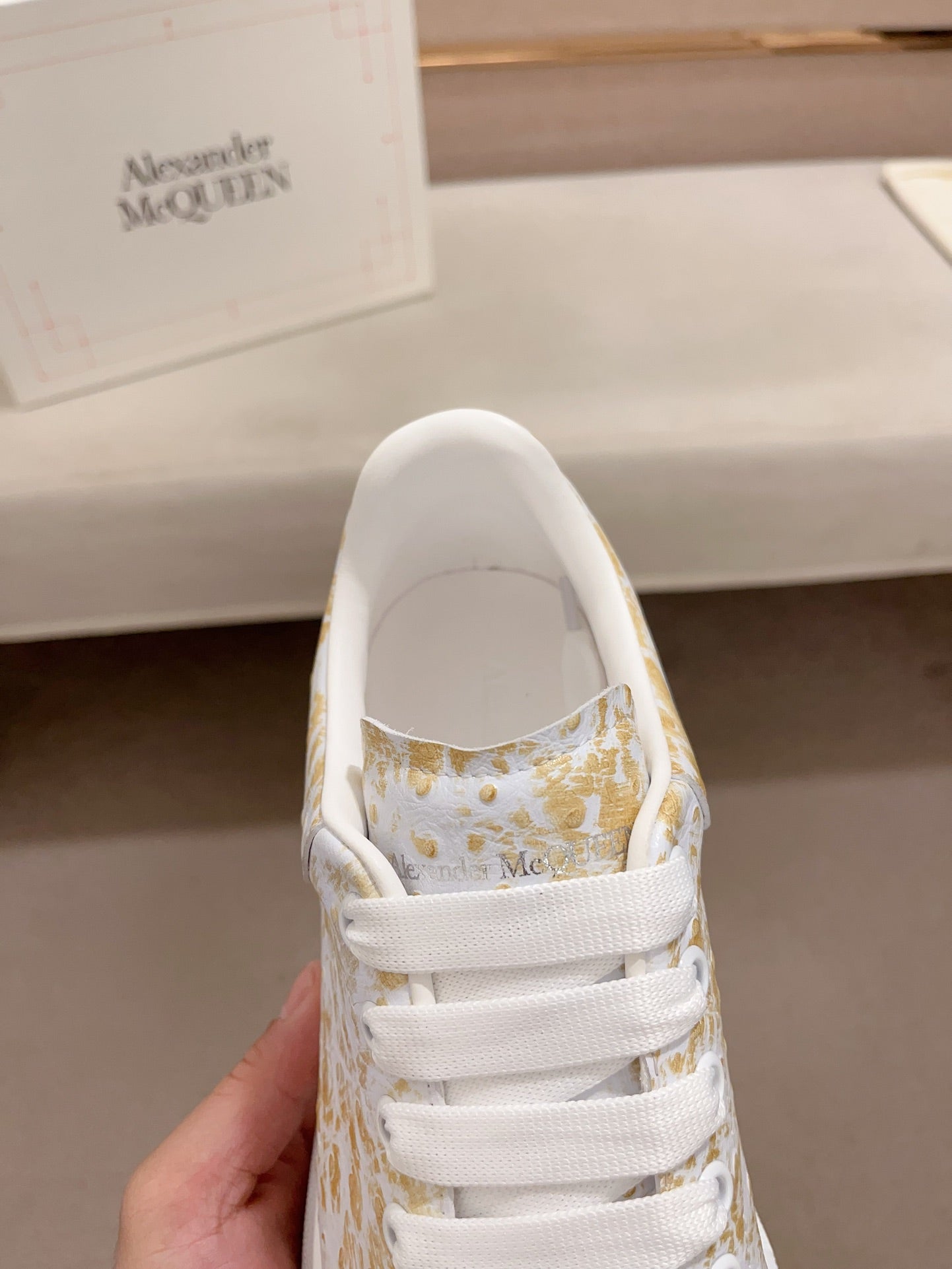 LuxluxHouse Best Quality Shoes Alexander McQueen