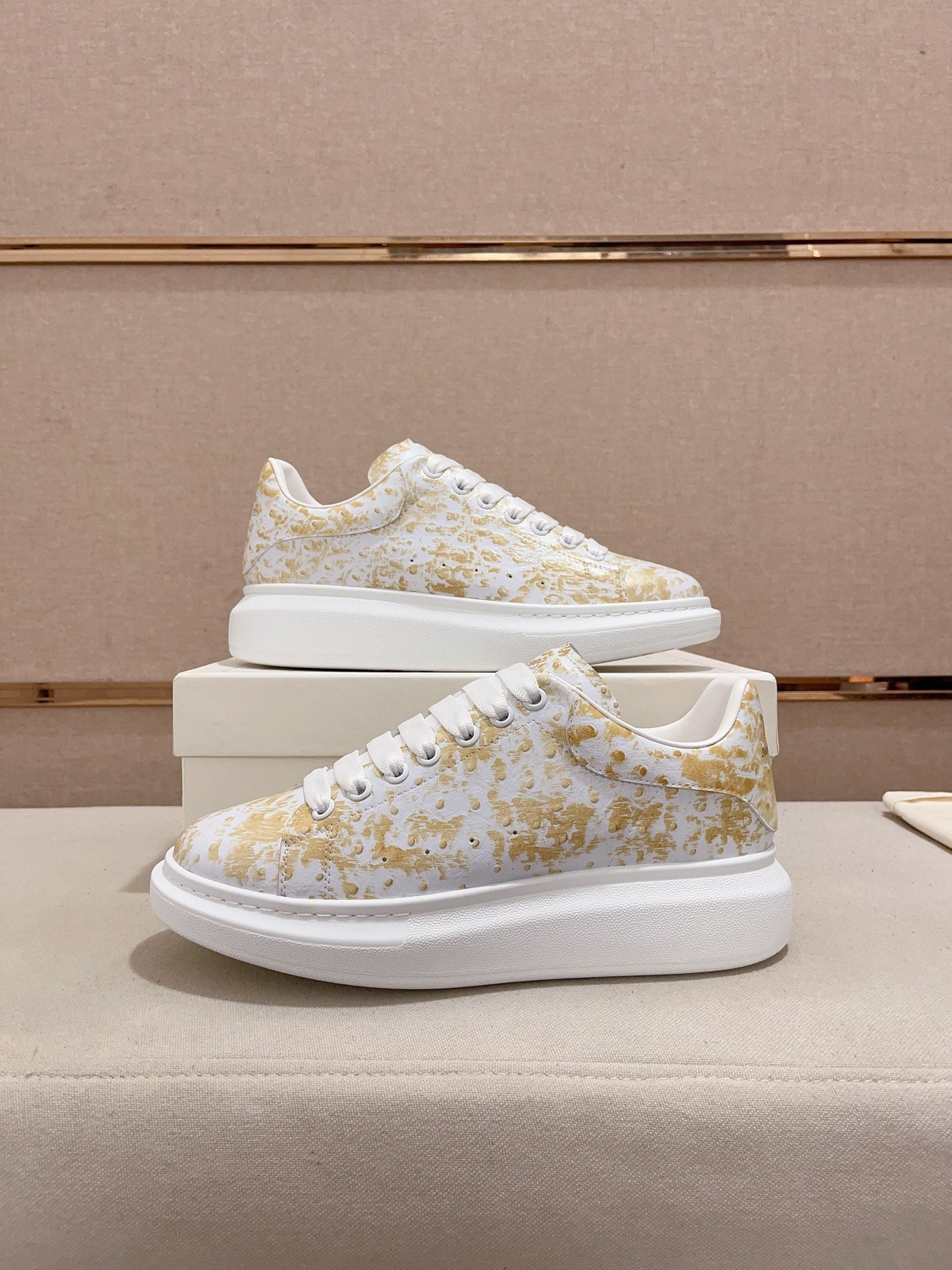 LuxluxHouse Best Quality Shoes Alexander McQueen