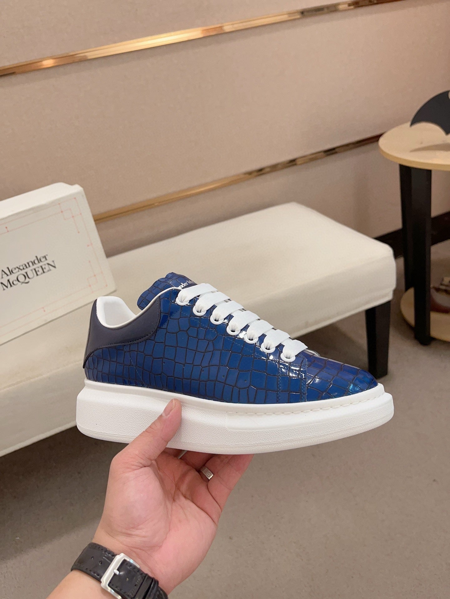 LuxluxHouse Best Quality Shoes Alexander McQueen