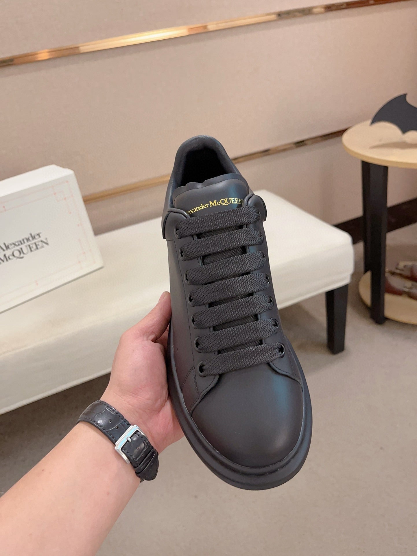 LuxluxHouse Best Quality Shoes Alexander McQueen