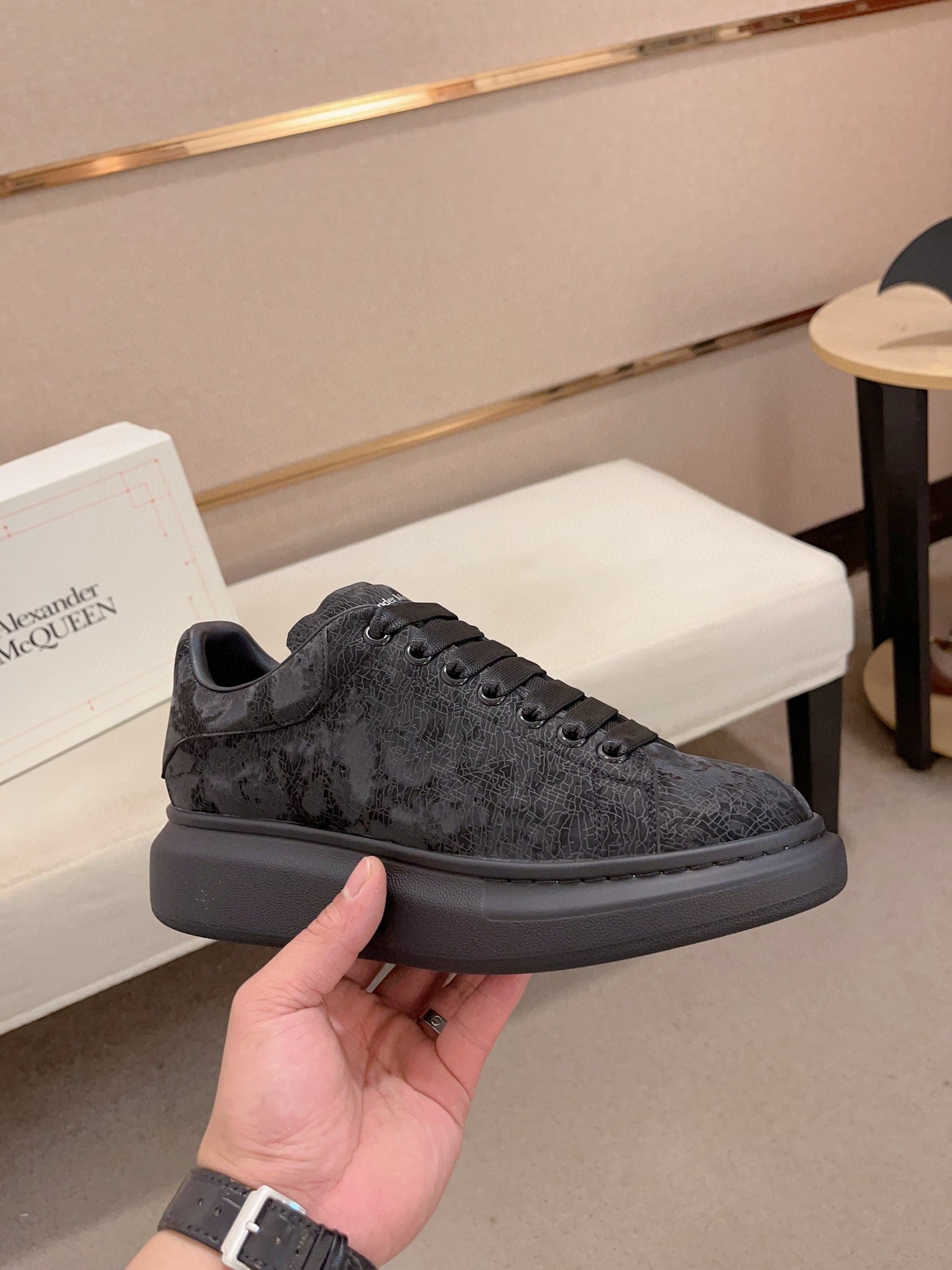 LuxluxHouse Best Quality Shoes Alexander McQueen