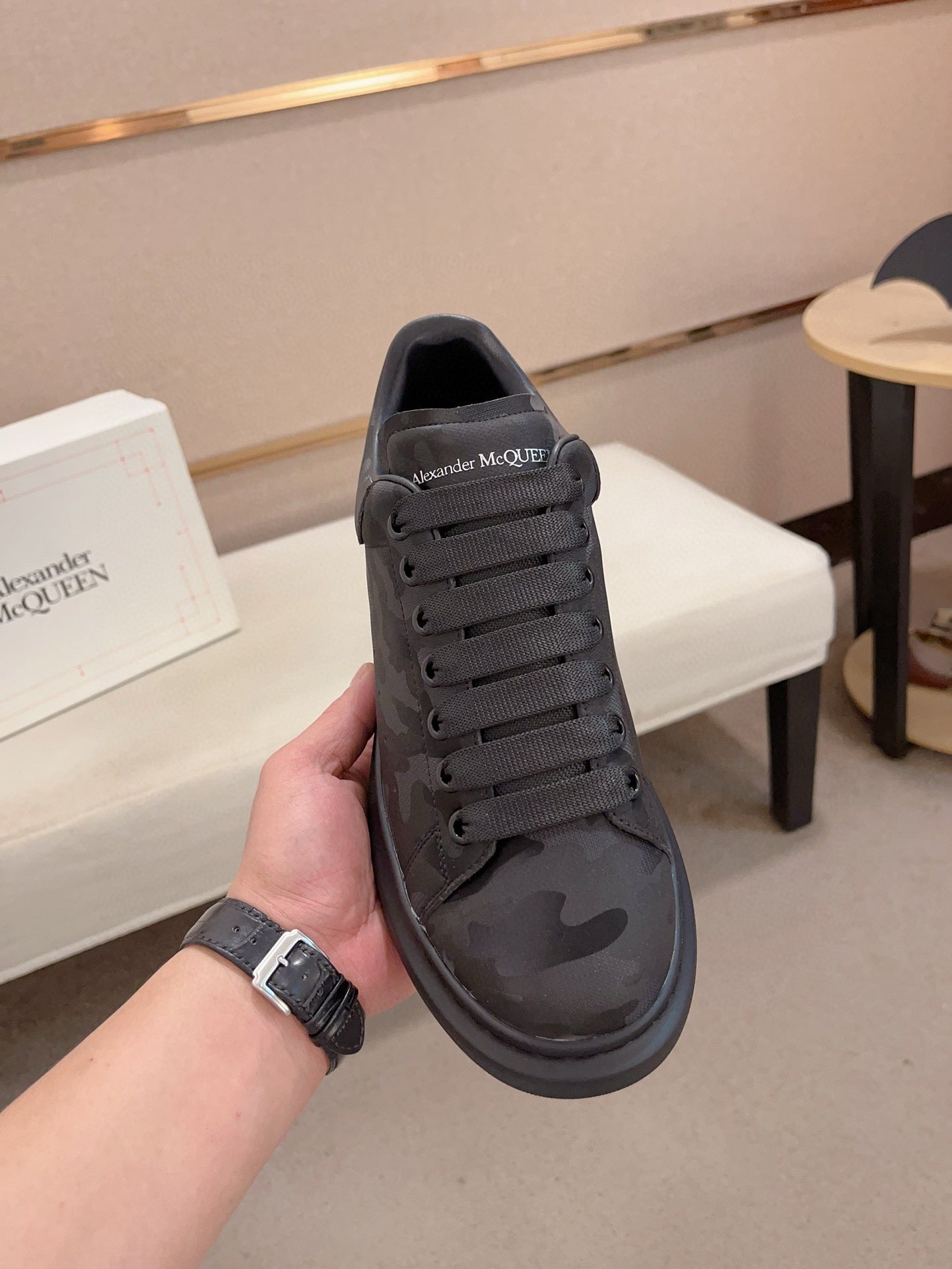 LuxluxHouse Best Quality Shoes Alexander McQueen