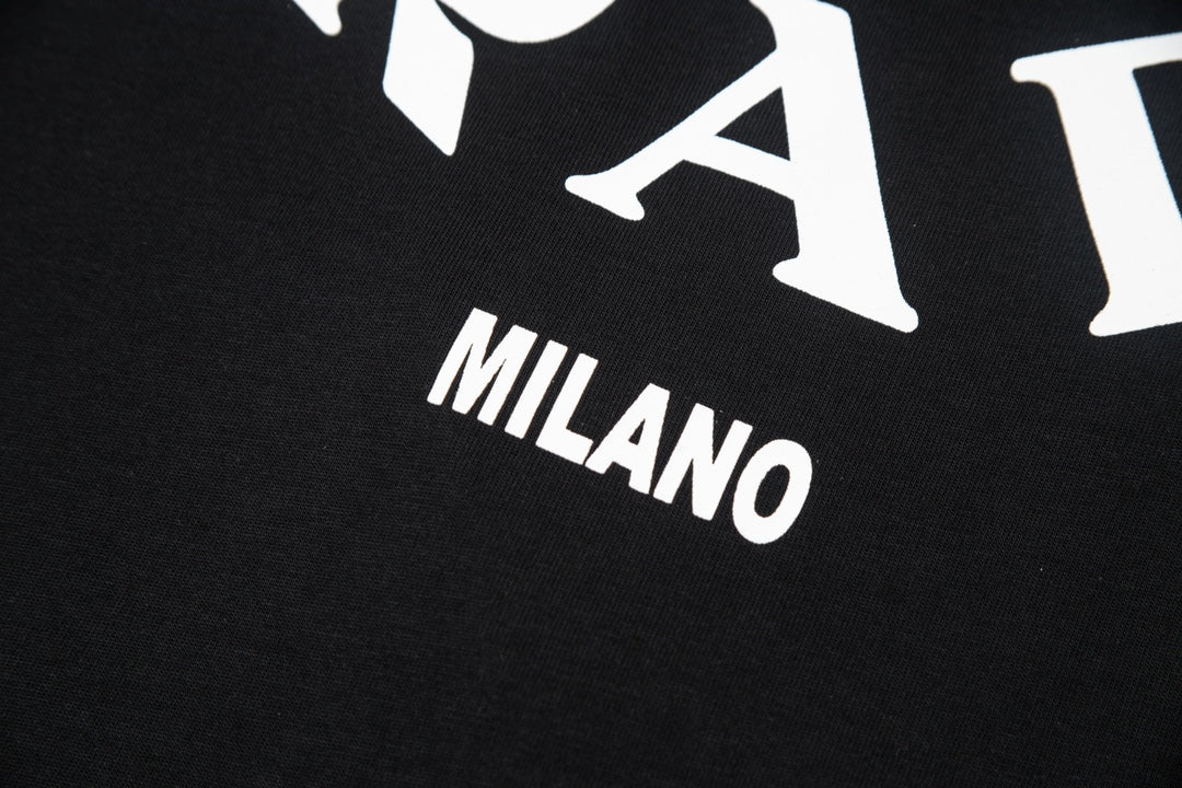 LuxluxHouse Best Quality Clothes T-shirt Prada