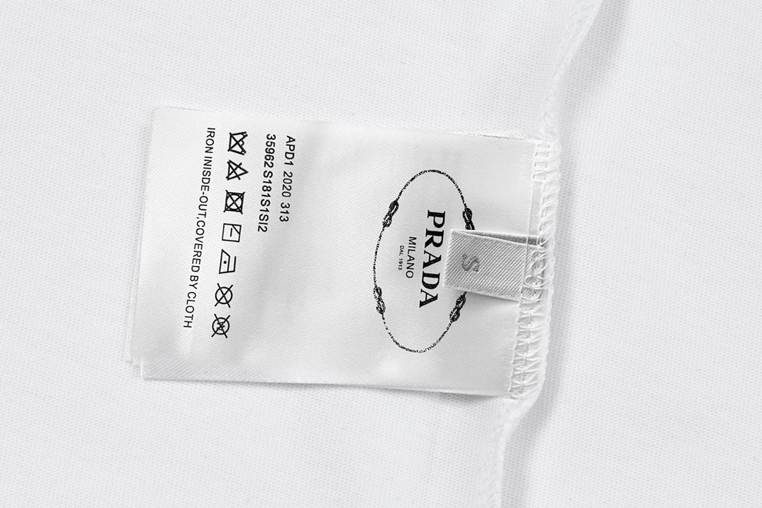 LuxluxHouse Best Quality Clothes T-shirt Prada