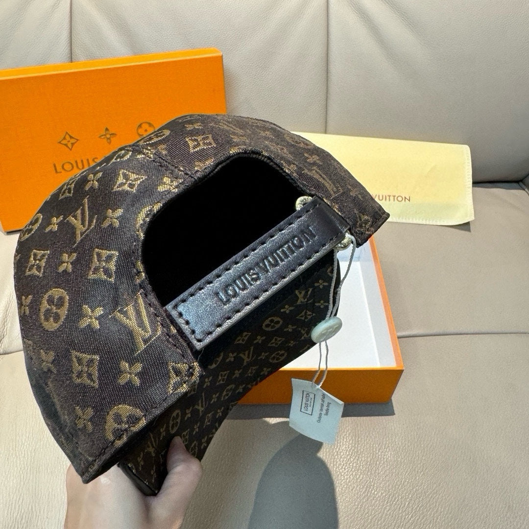 LuxluxHouse Best Quality Caps Louis Vuitton