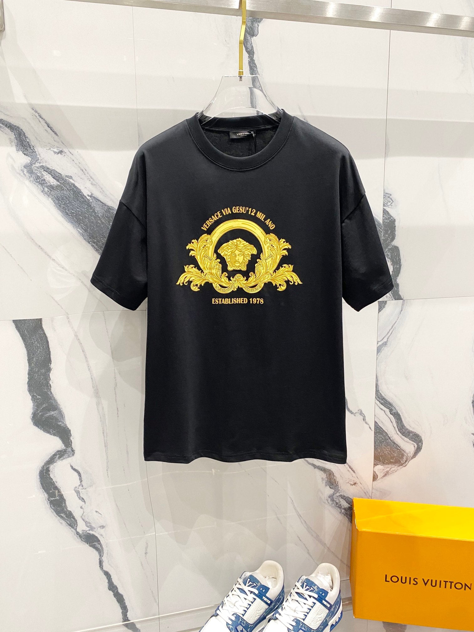 LuxluxHouse Best Quality Clothes Versace T-shirt