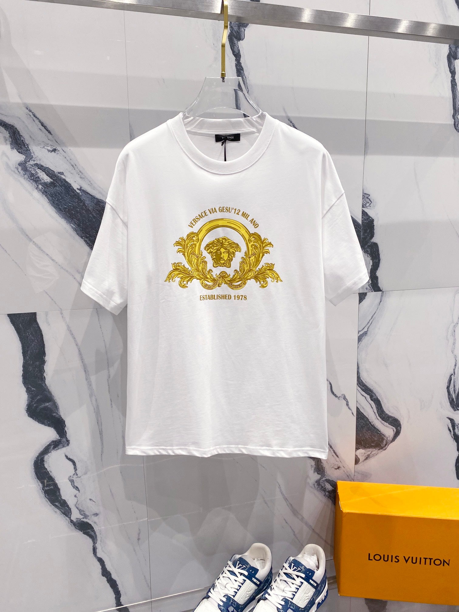 LuxluxHouse Best Quality Clothes Versace T-shirt