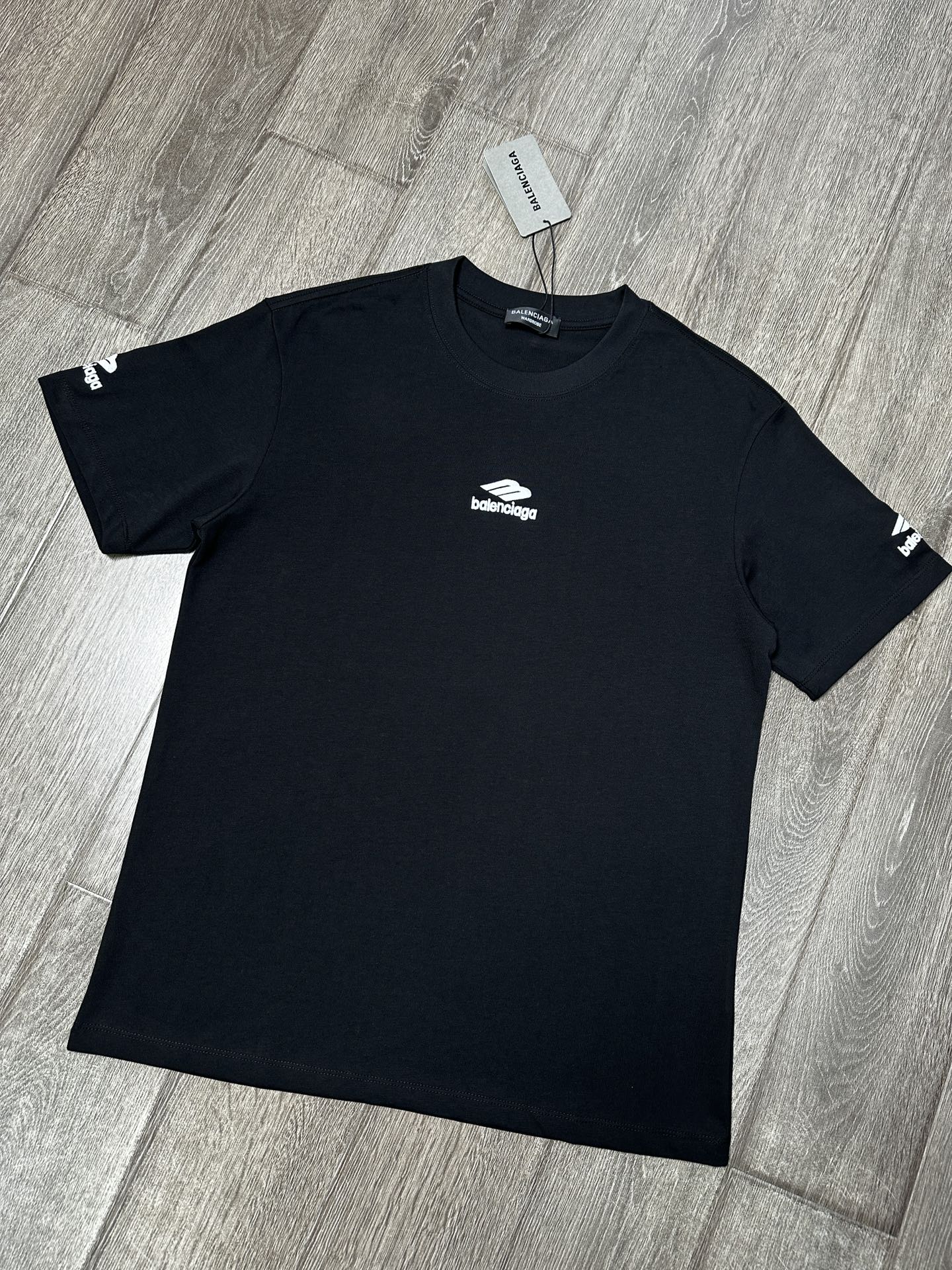 LuxluxHouse Best Quality Clothes Balenciaga T-shirt