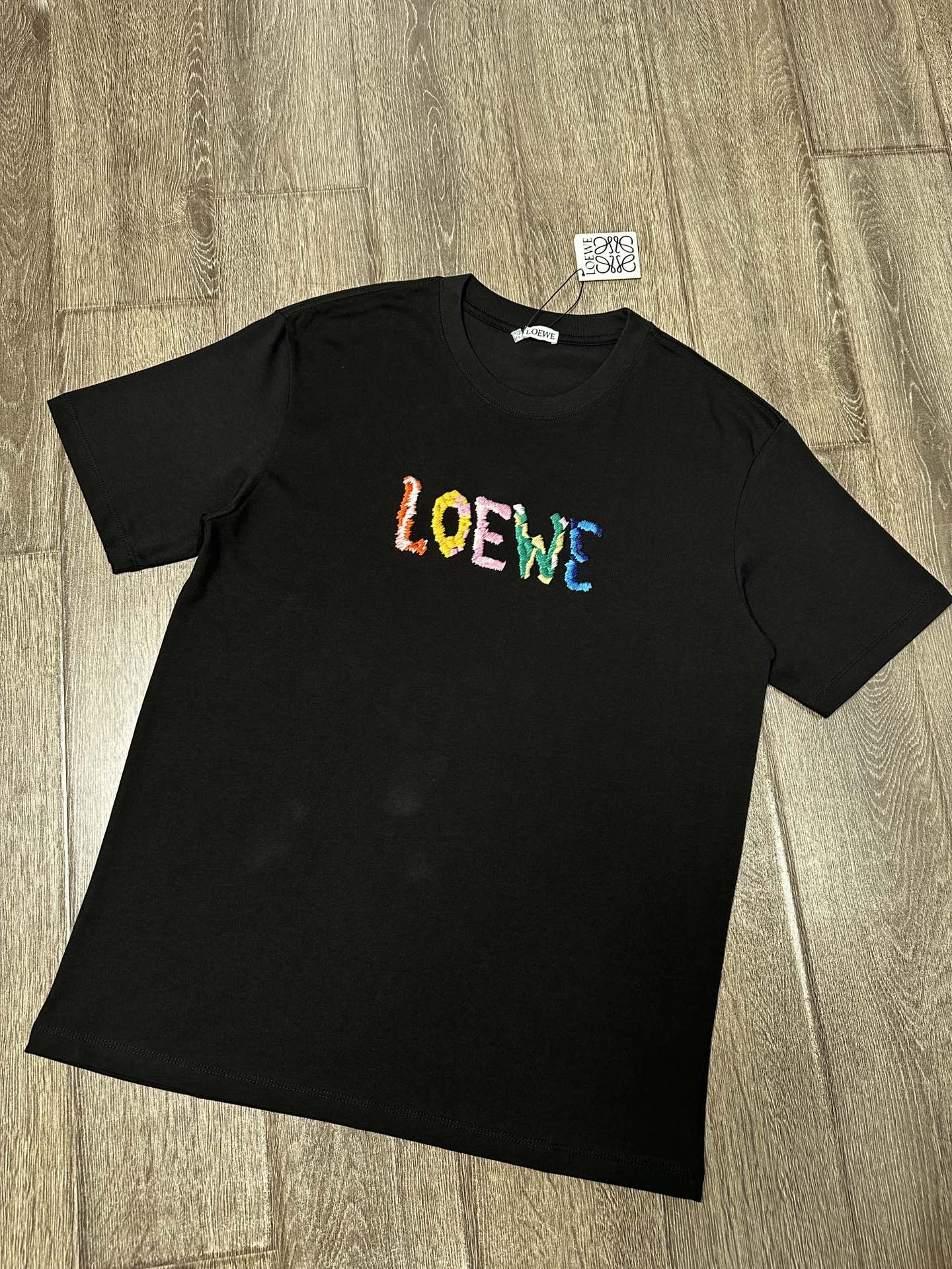 LuxluxHouse Best Quality Clothes T-shirt Loewe