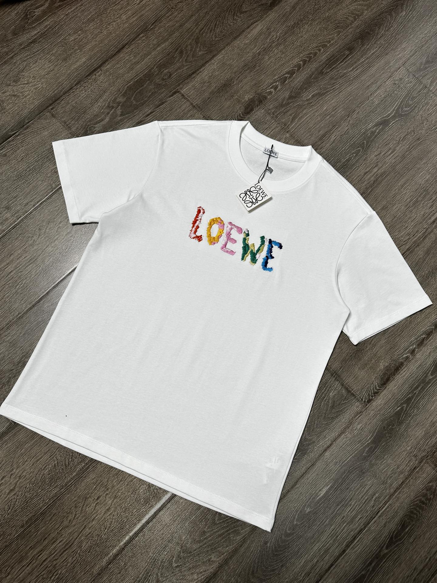 LuxluxHouse Best Quality Clothes T-shirt Loewe