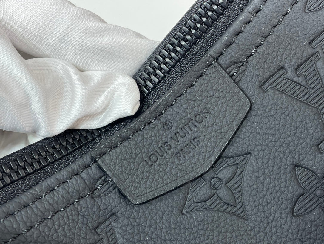 LuxluxHouse Best Quality Bags Louis Vuitton Men