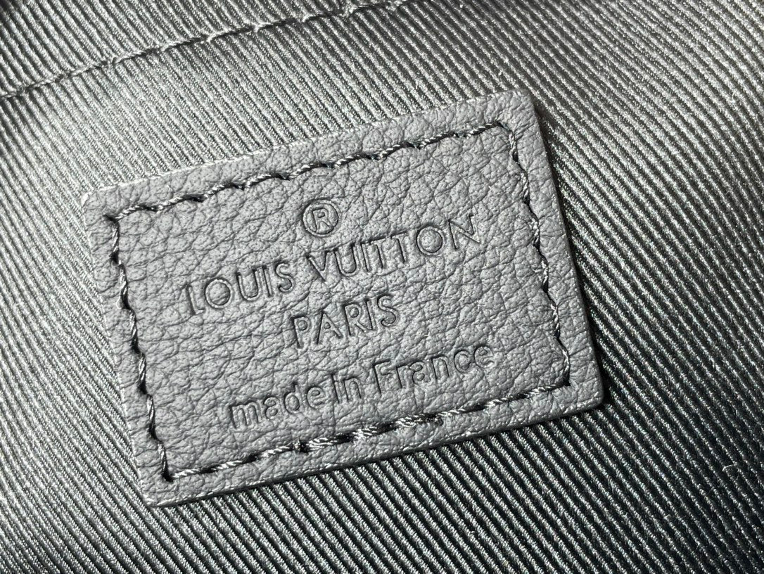 LuxluxHouse Best Quality Bags Louis Vuitton Men