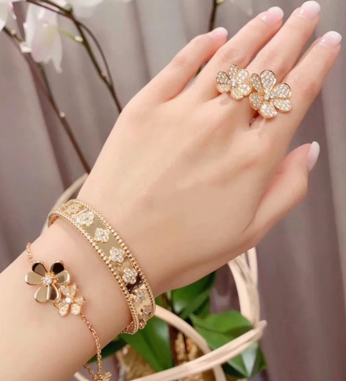 LuxluxHouse Best Quality Accessories Van Cleef & Arpels