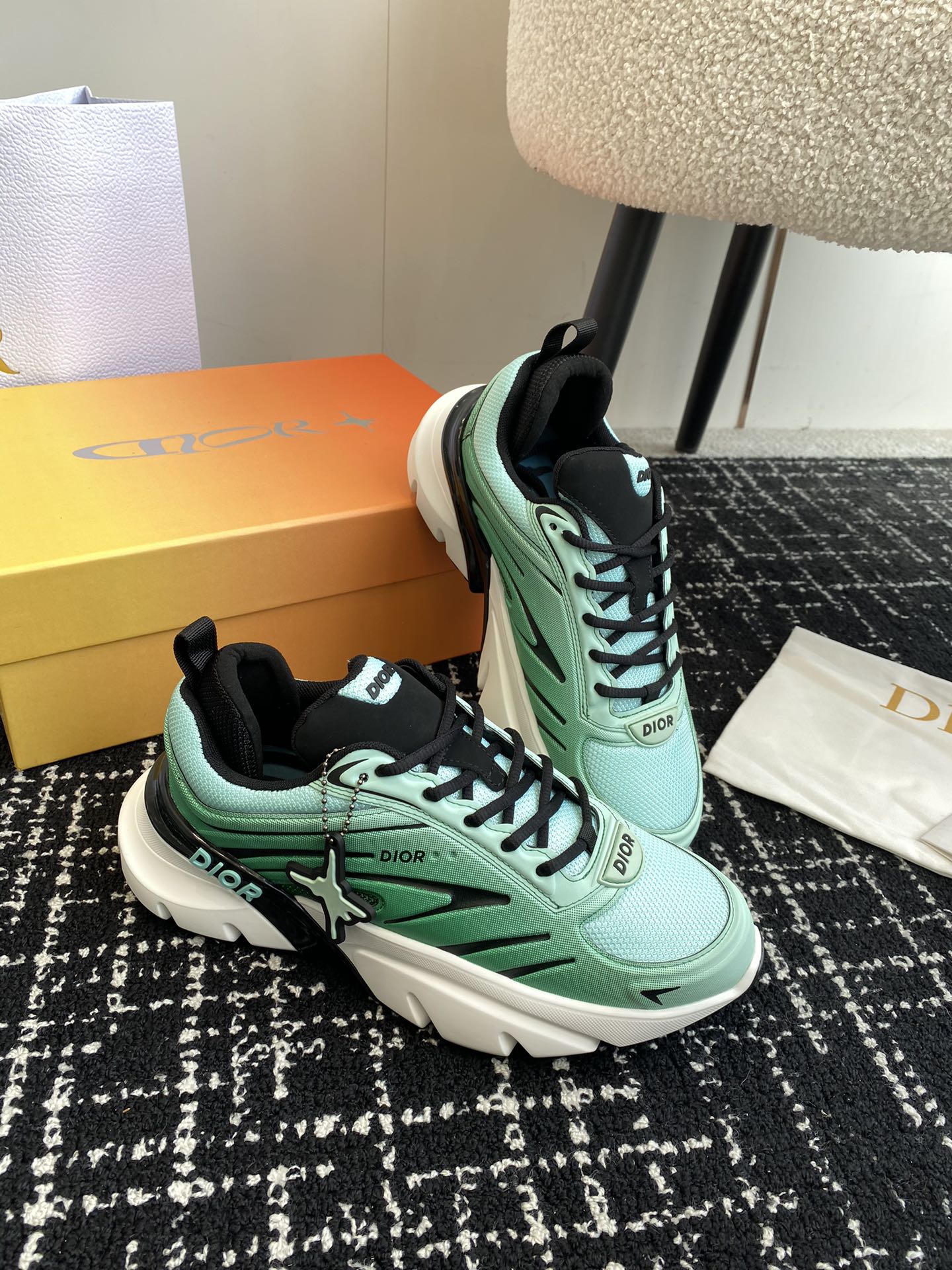 LuxluxHouse Best Quality Shoes Dior