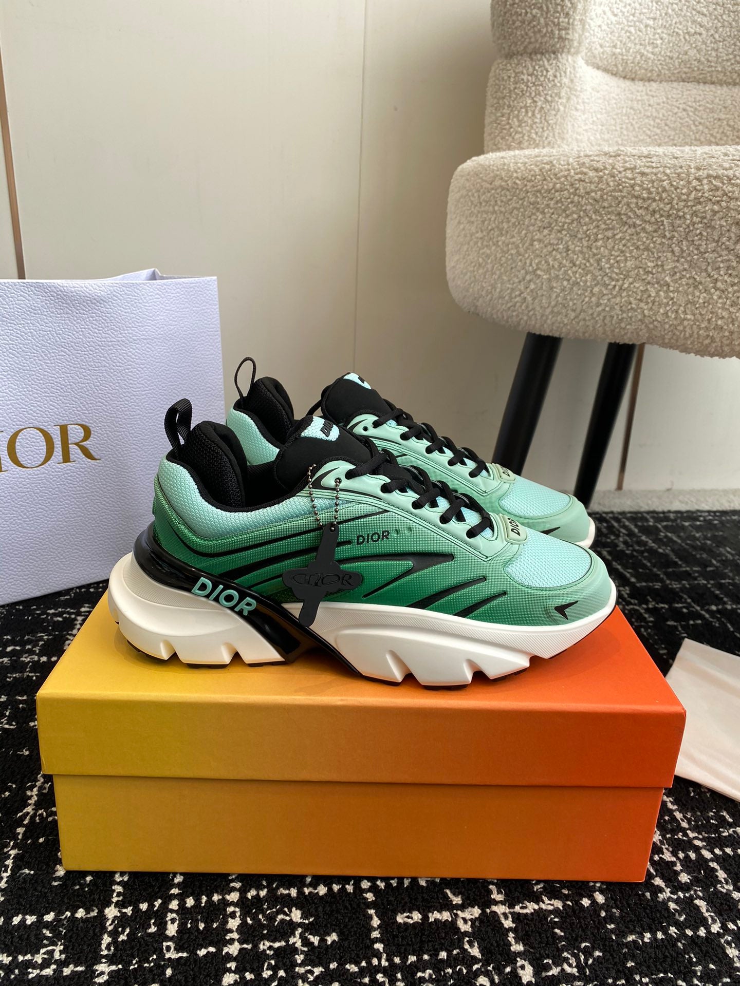 LuxluxHouse Best Quality Shoes Dior