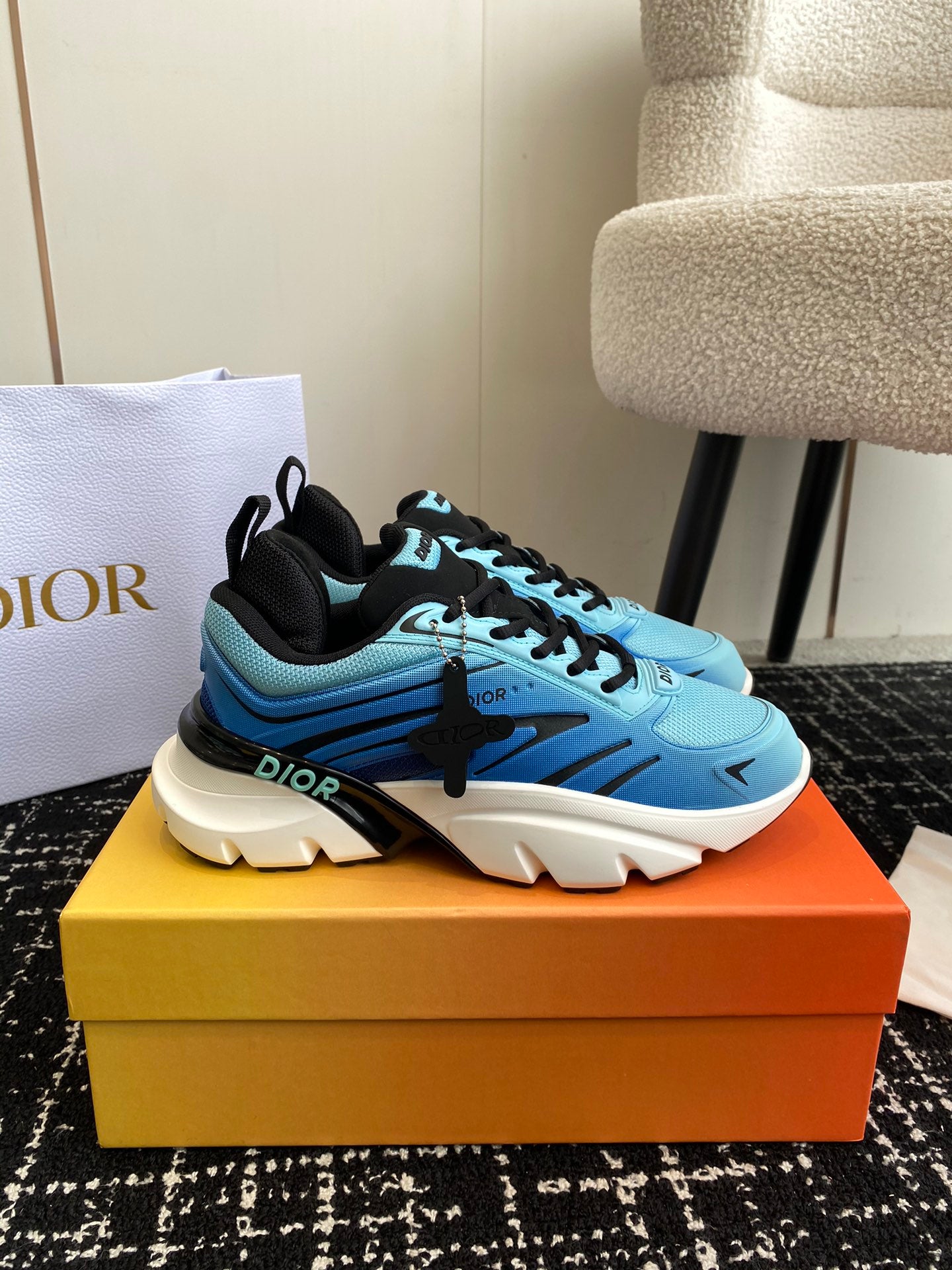LuxluxHouse Best Quality Shoes Dior