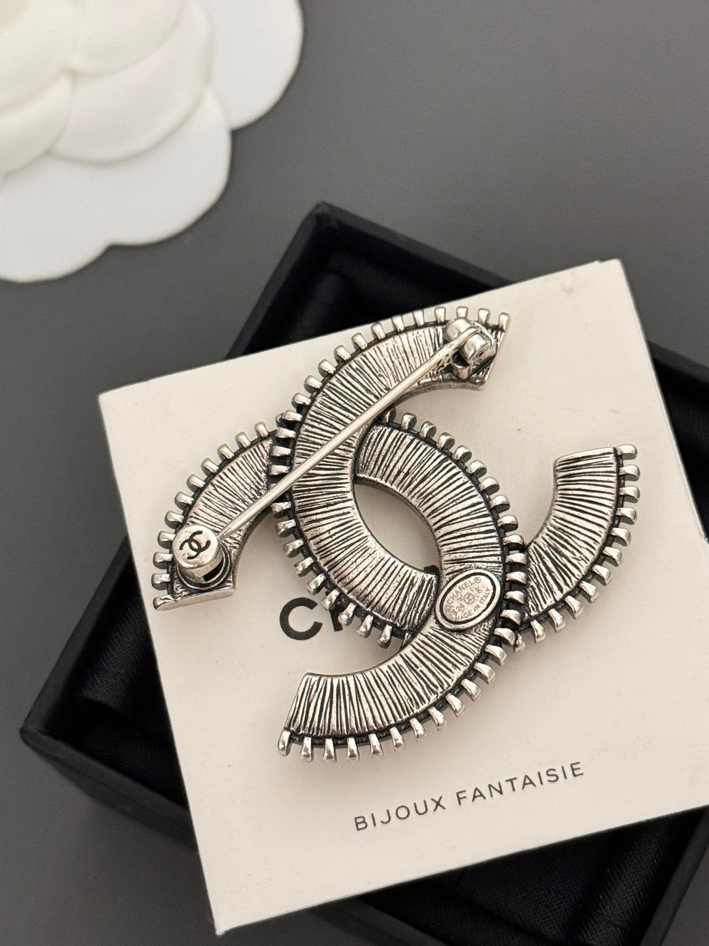 LuxluxHouse Best Quality Accessories Brooch Chanel