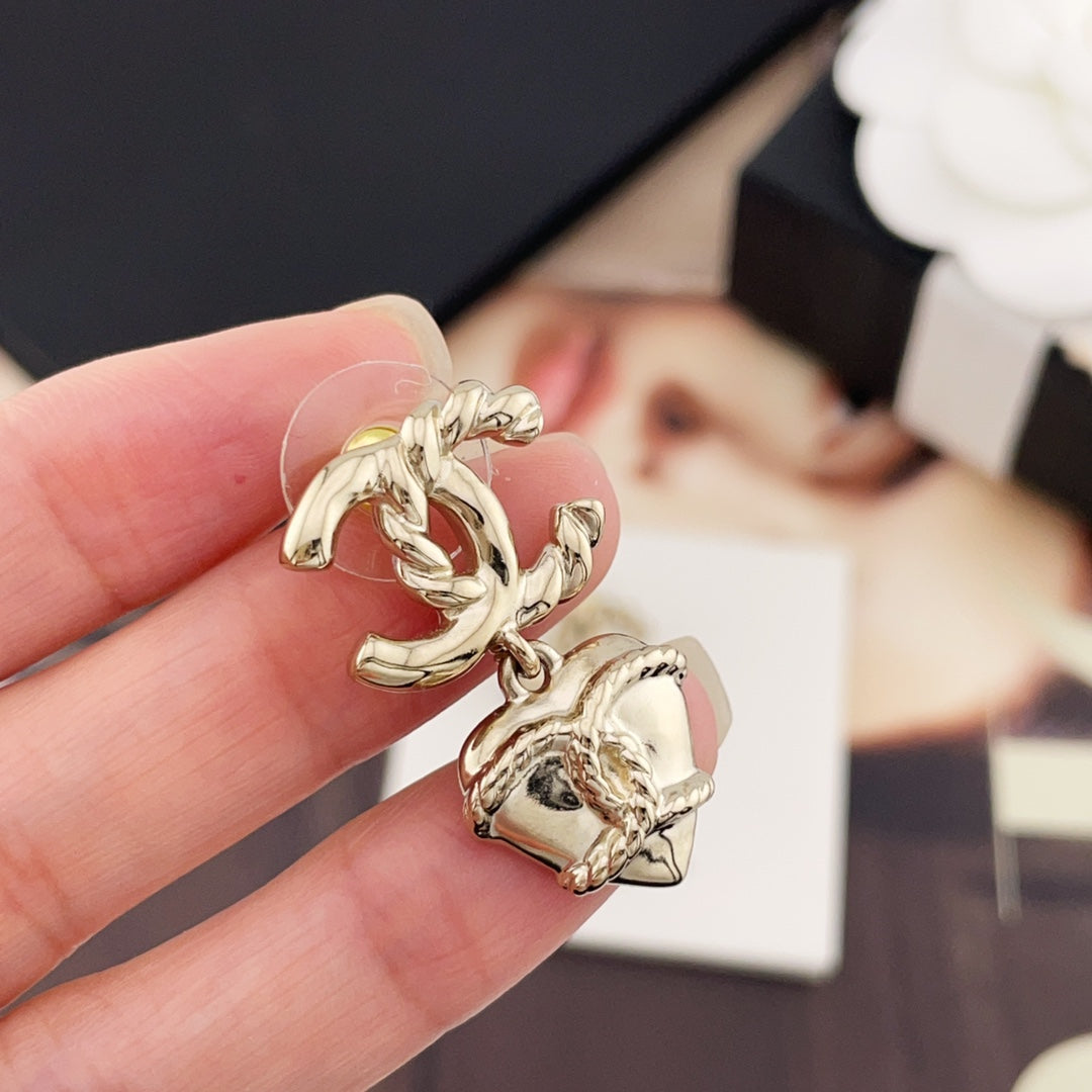 LuxluxHouse Best Quality Accessories Chanel Earrings