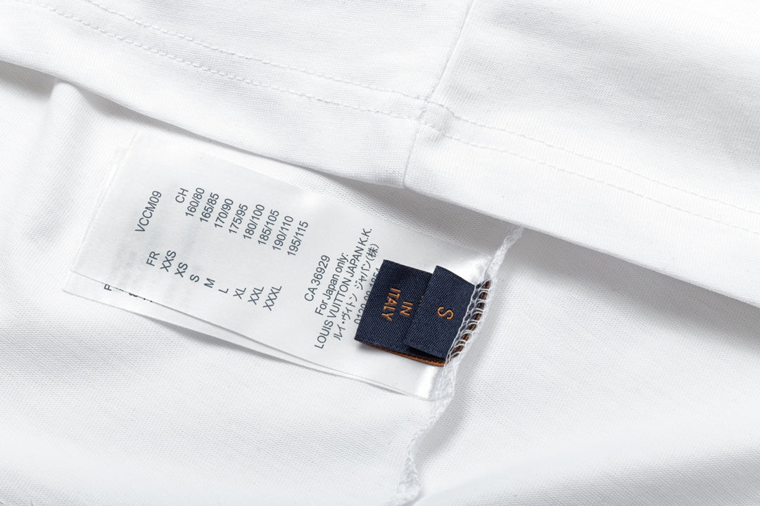 LuxluxHouse Best Quality Clothes T-shirt Louis Vuitton