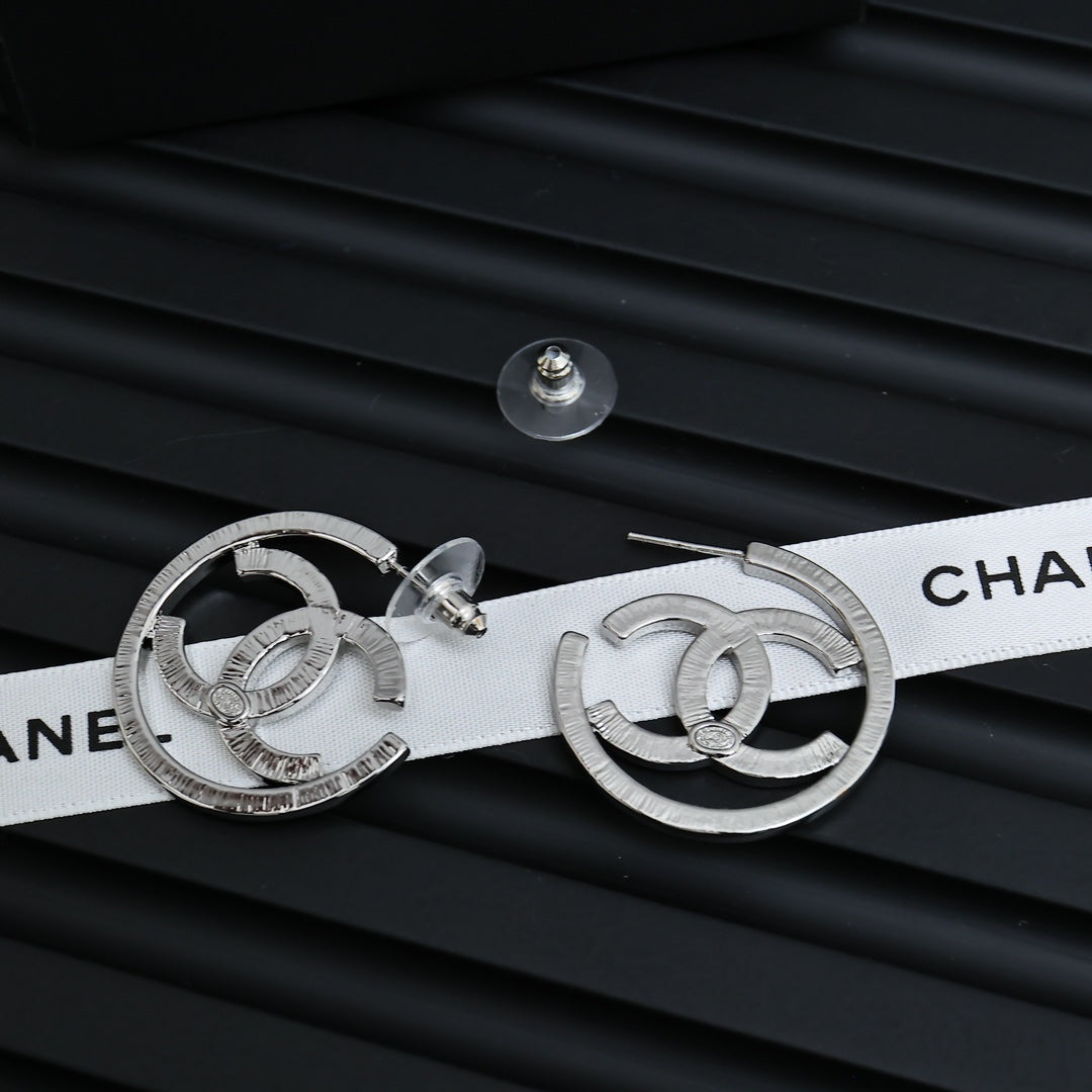 LuxluxHouse Best Quality Accessories Chanel Earrings