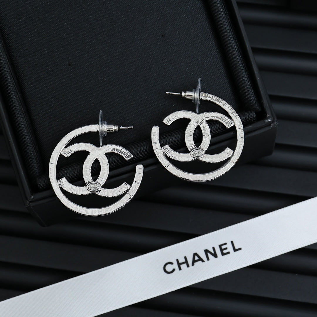 LuxluxHouse Best Quality Accessories Chanel Earrings