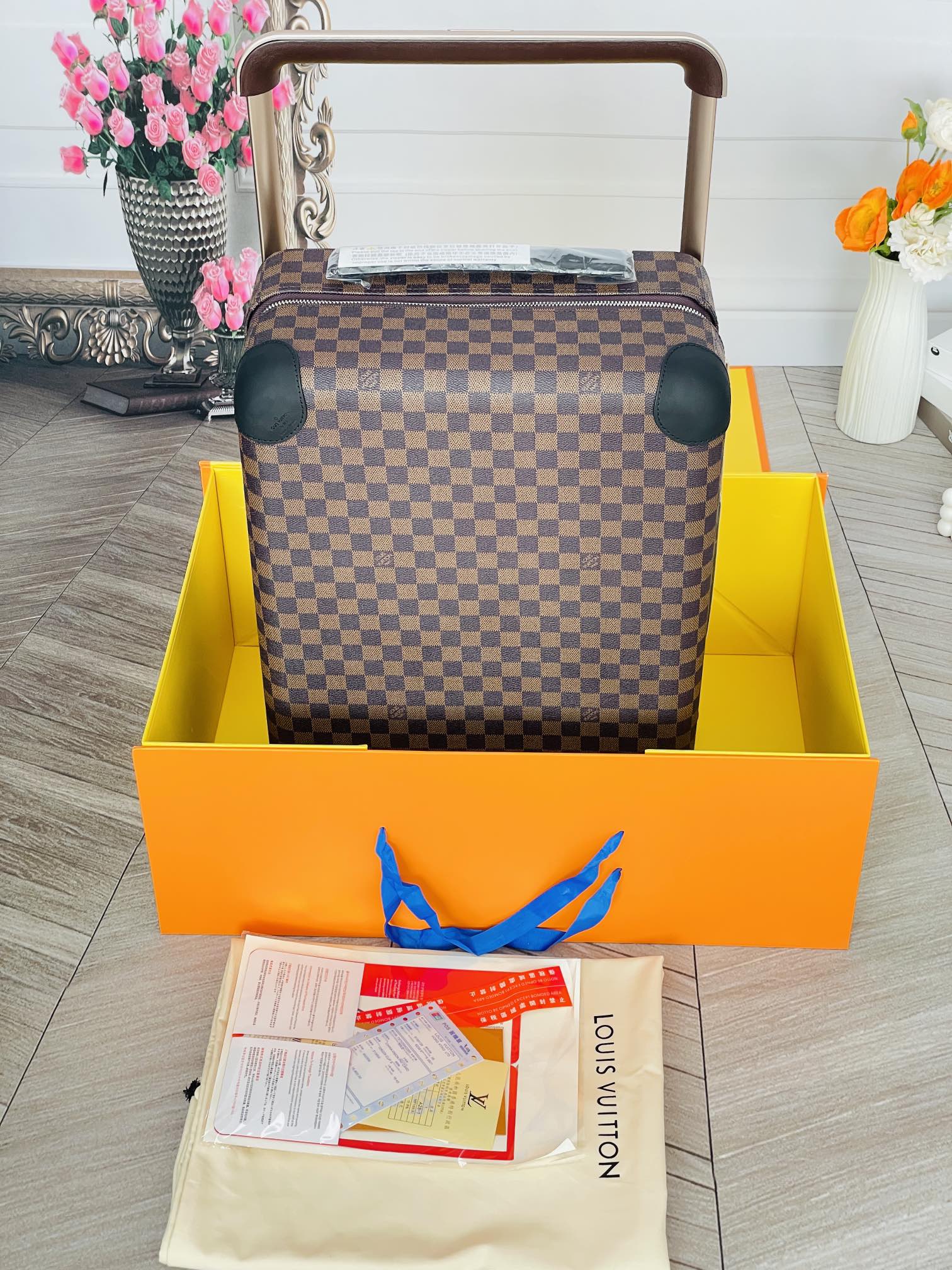 LuxluxHouse Best Quality Bags Luggage