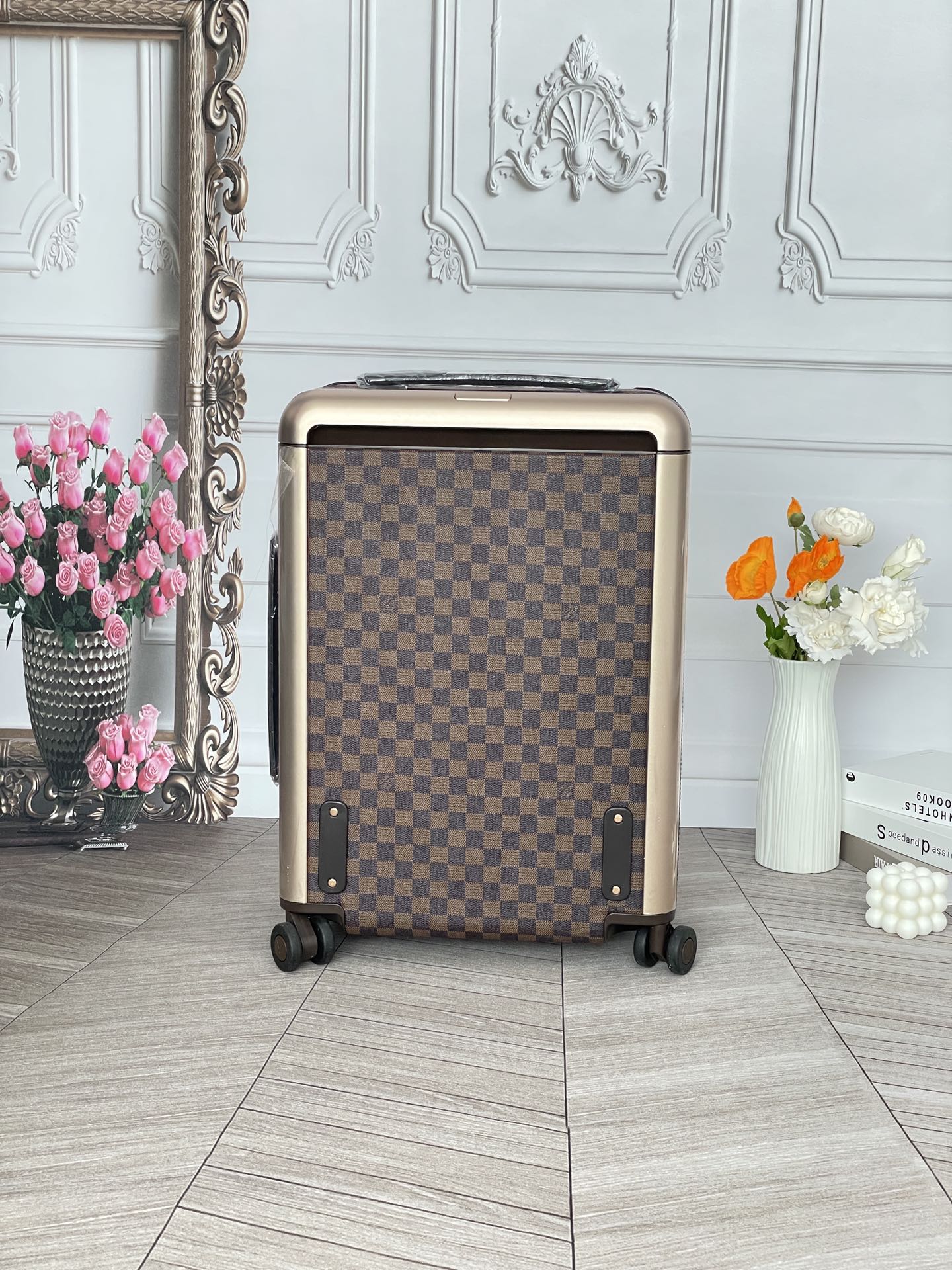 LuxluxHouse Best Quality Bags Luggage
