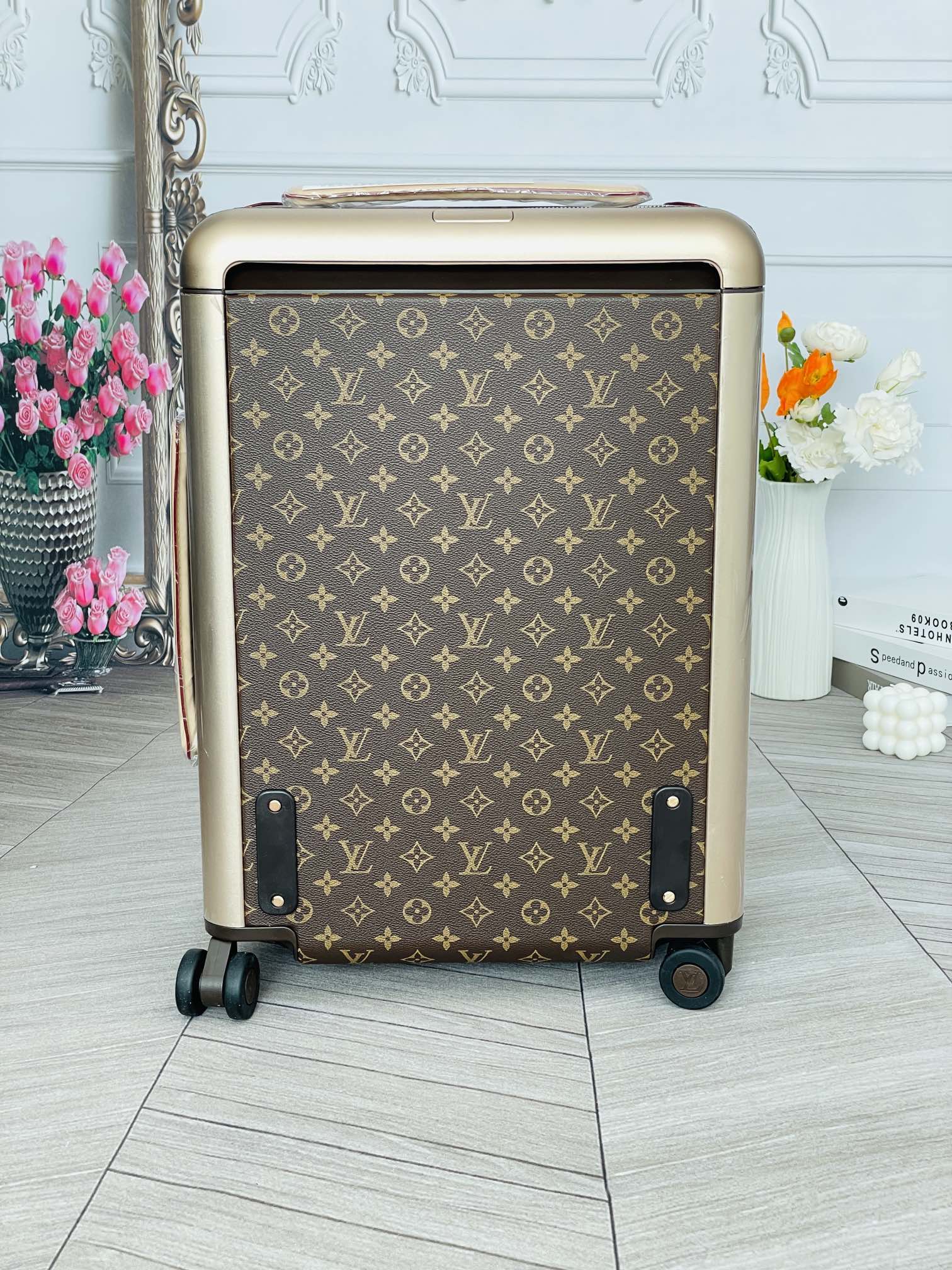 LuxluxHouse Best Quality Bags Luggage