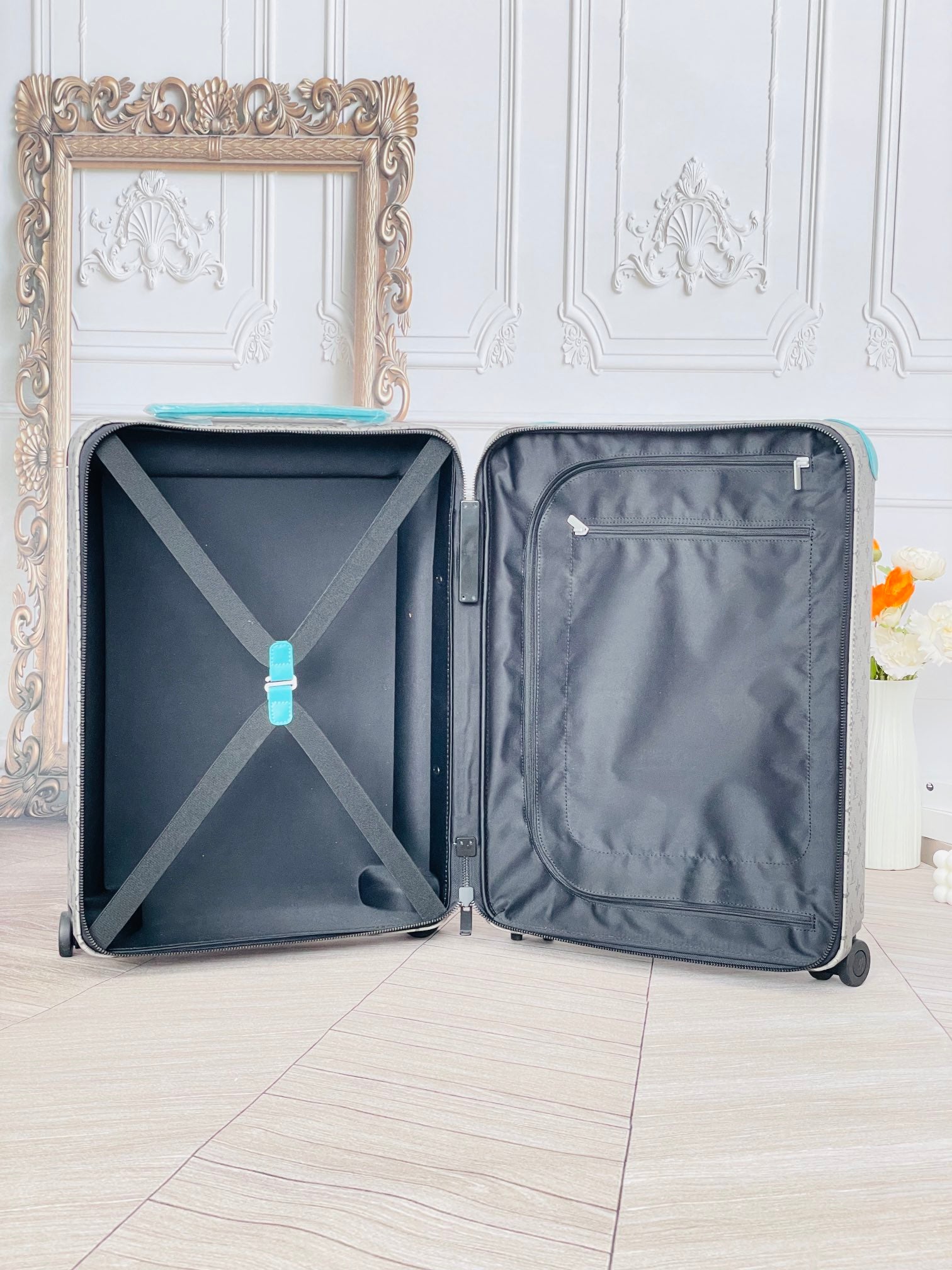 LuxluxHouse Best Quality Bags Luggage