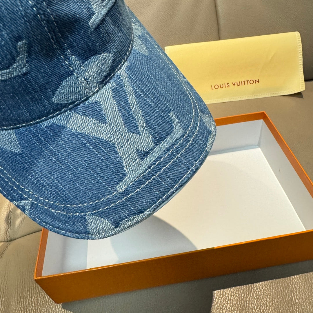 LuxluxHouse Best Quality Caps Louis Vuitton