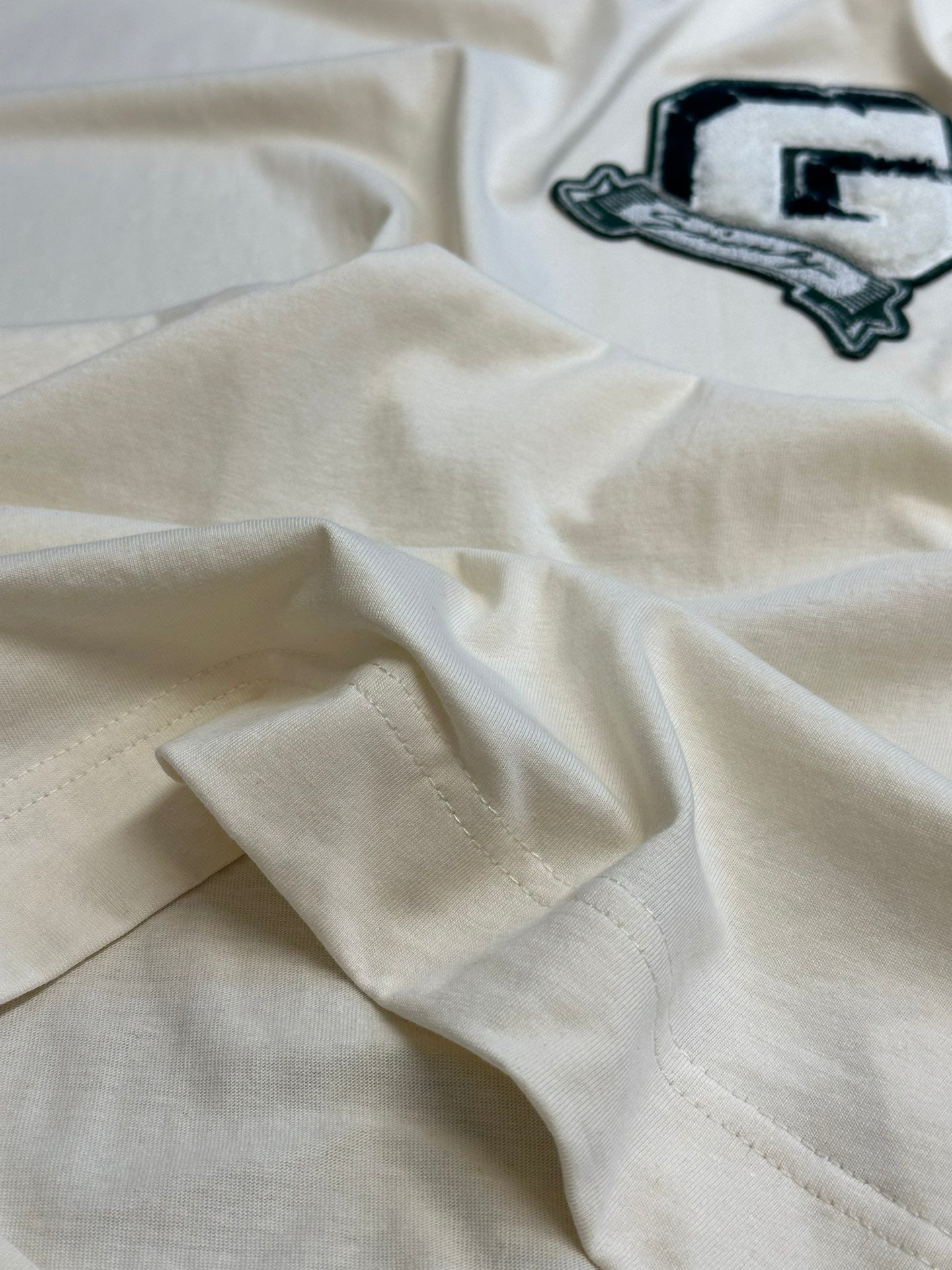 LuxluxHouse Best Quality Clothes Givenchy T-shirt