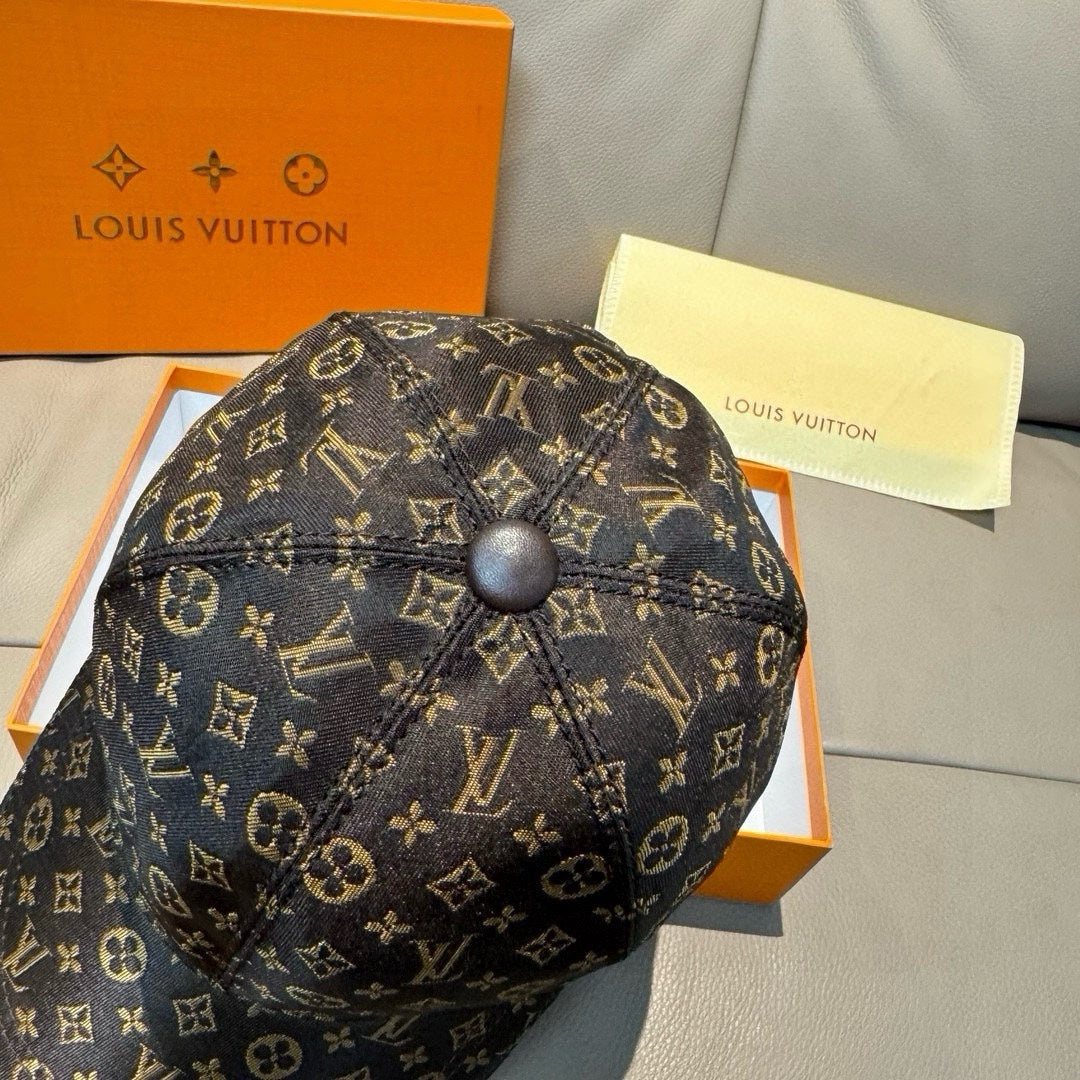 LuxluxHouse Best Quality Caps Louis Vuitton