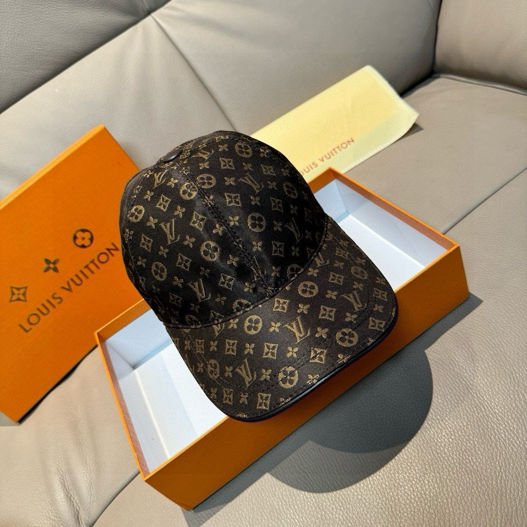 LuxluxHouse Best Quality Caps Louis Vuitton