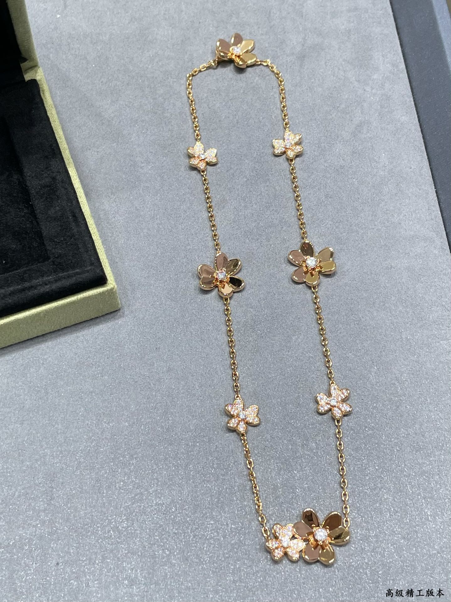 LuxluxHouse Best Quality Accessories Van Cleef & Arpels