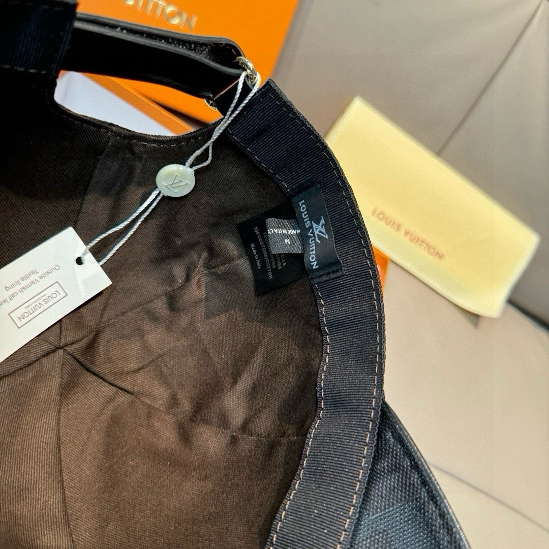 LuxluxHouse Best Quality Caps Louis Vuitton
