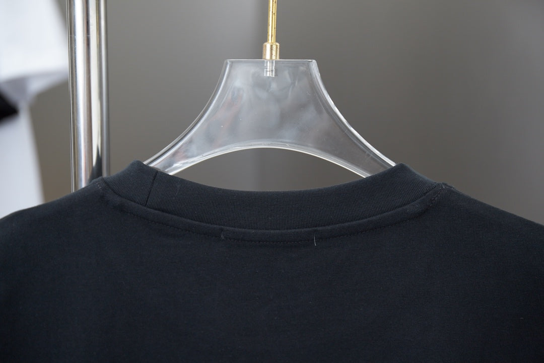 LuxluxHouse Best Quality Clothes T-shirt Prada