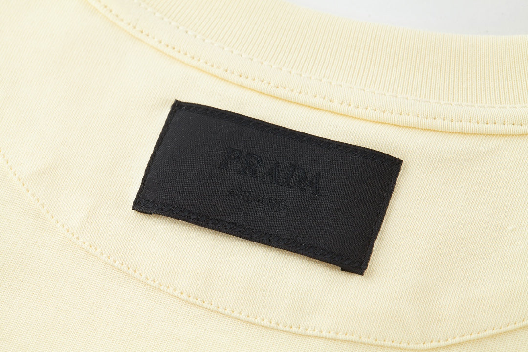 LuxluxHouse Best Quality Clothes T-shirt Prada