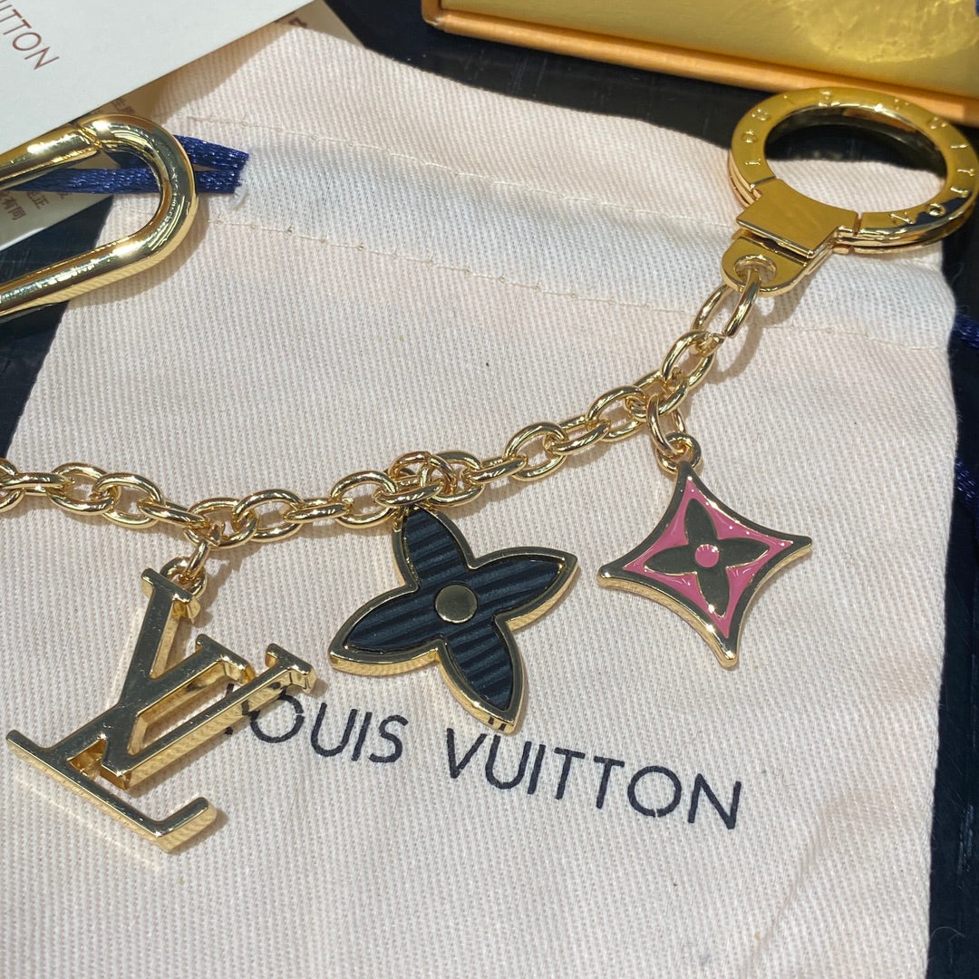 LuxluxHouse Best Quality Accessories Keychain Louis Vuitton Keychain