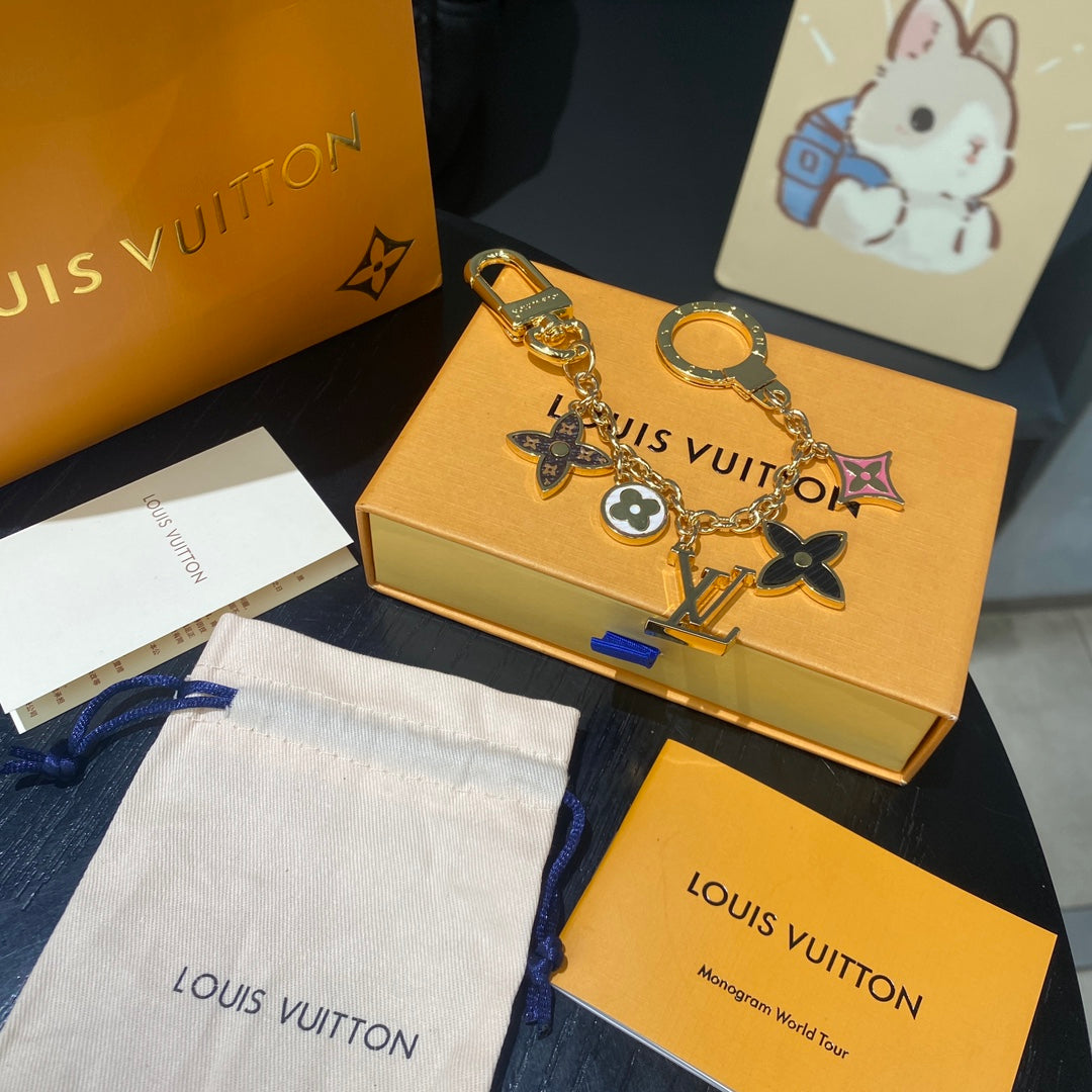LuxluxHouse Best Quality Accessories Keychain Louis Vuitton Keychain