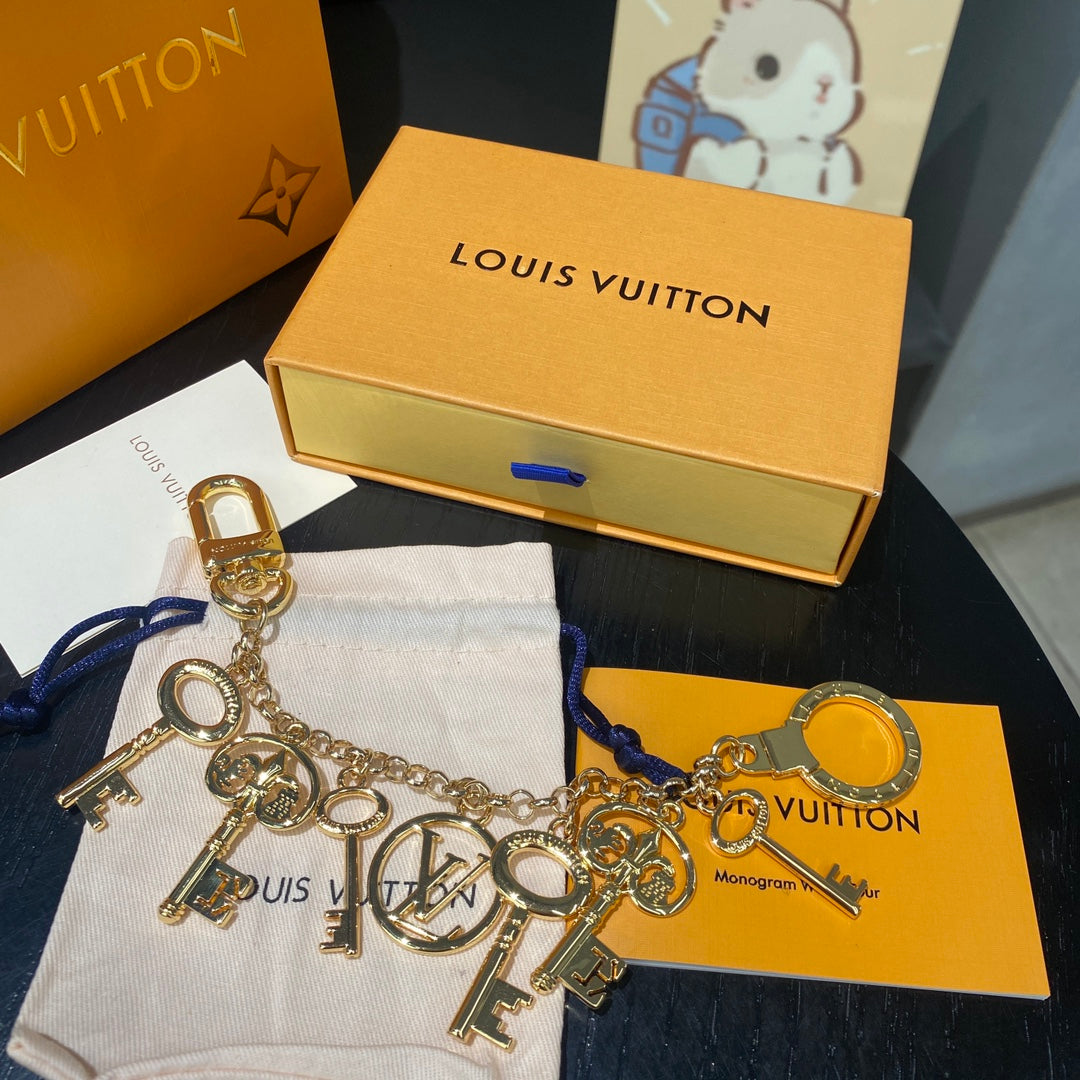 LuxluxHouse Best Quality Accessories Keychain Louis Vuitton Keychain